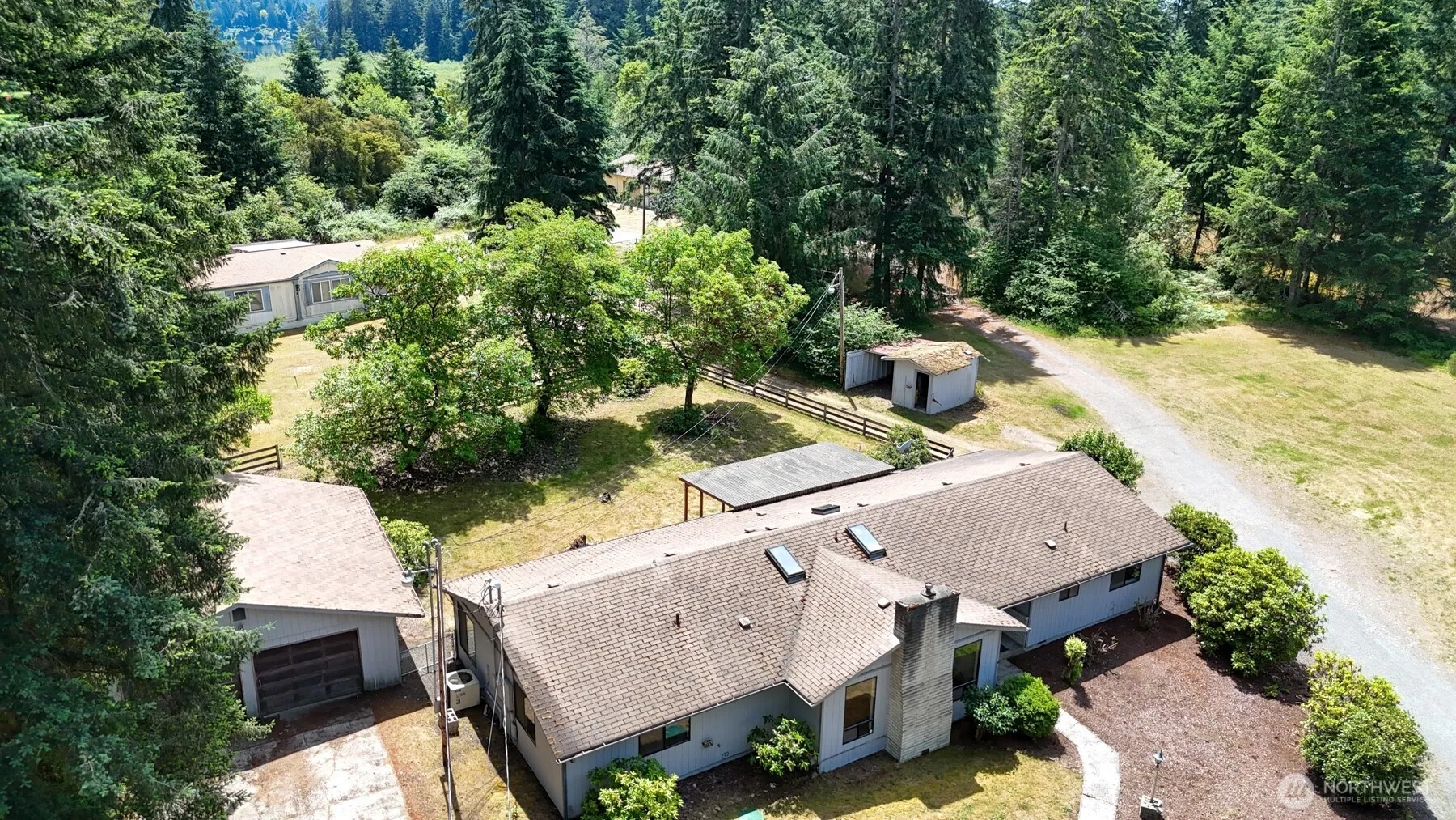 Property photo for 7825 Mullen Road Se, Lacey photo 4