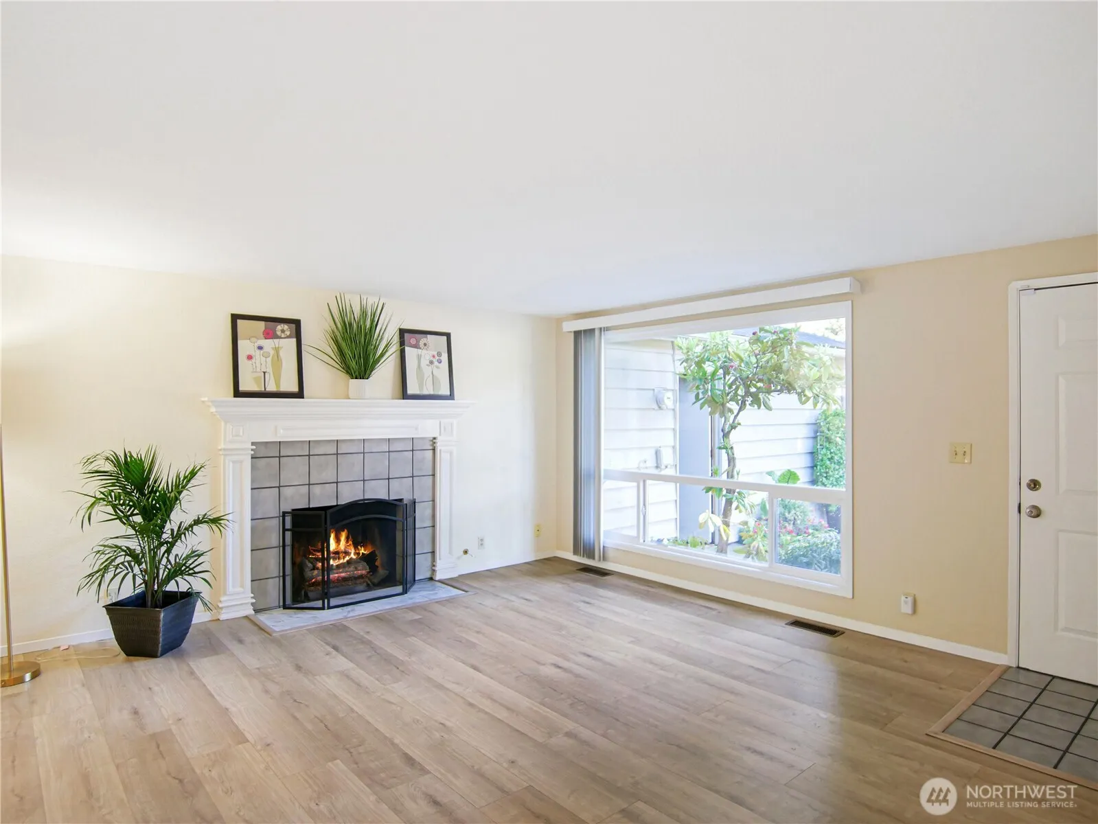 Property photo for 7825 189th Place Sw, Edmonds photo 5