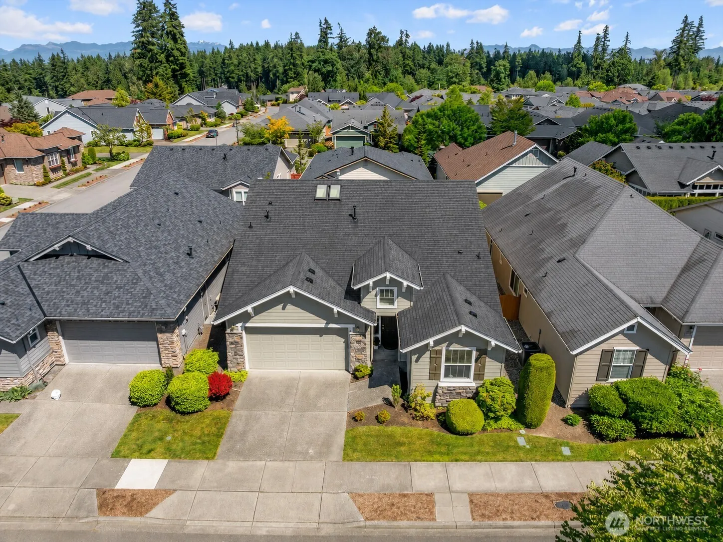 Property photo for 12534 230th Place Ne, Redmond photo 2