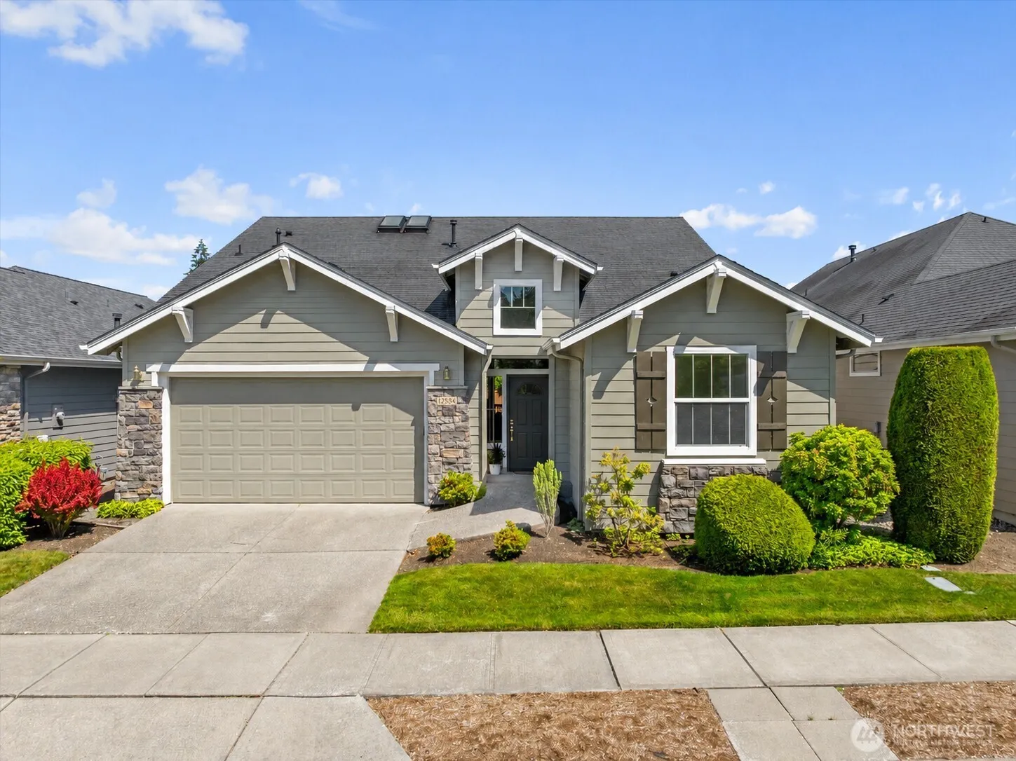 Property photo for 12534 230th Place Ne, Redmond photo 3