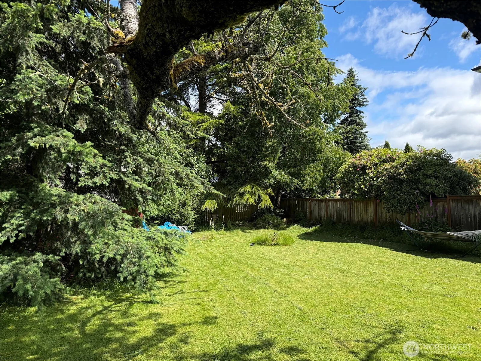 Property photo for 3218 Ne 97th Street, Seattle photo 3