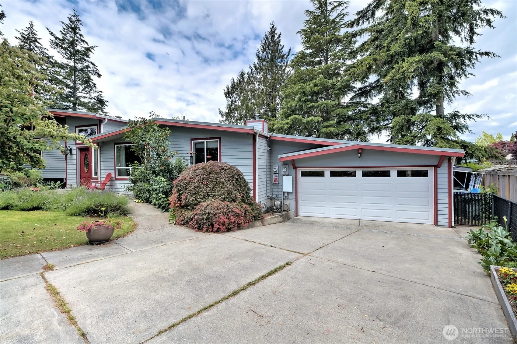 Property photo for 18701 10th Avenue Ne, Poulsbo