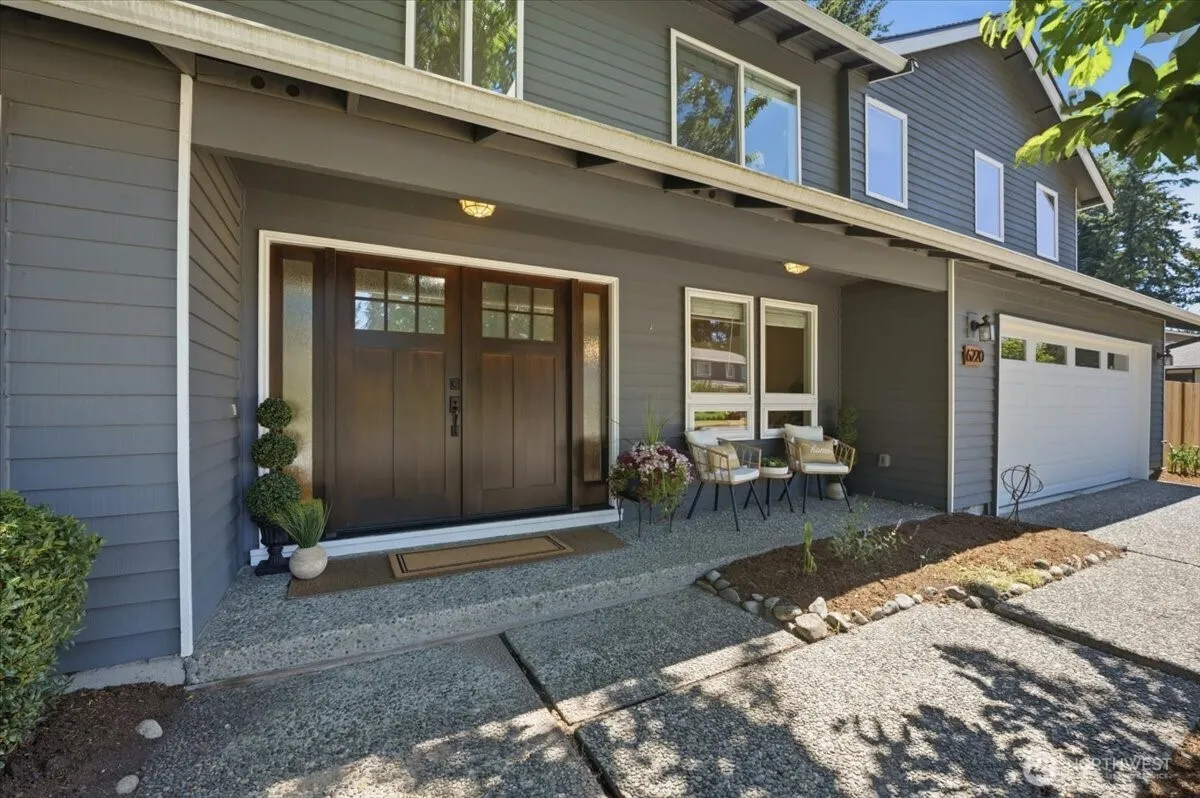 Property photo for 6220 145th Street Ne, Redmond photo 3