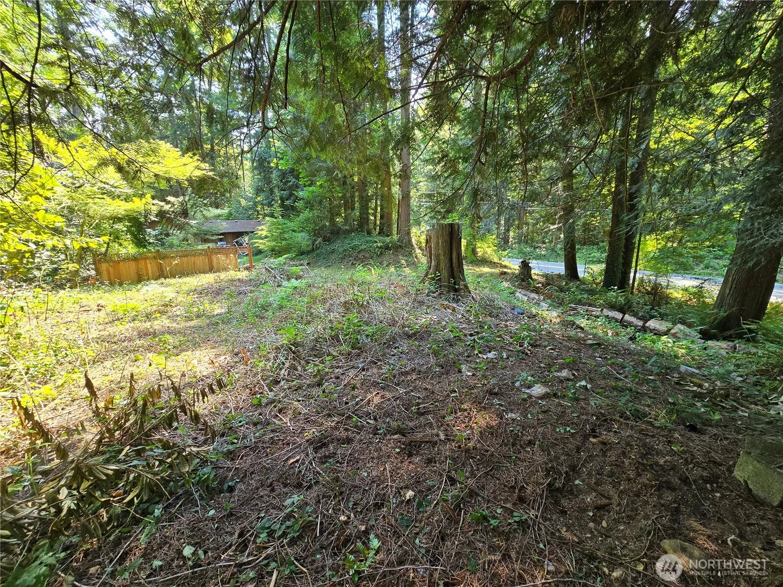 Property photo for 27703 Ne 35th Street Ne, Redmond photo 3