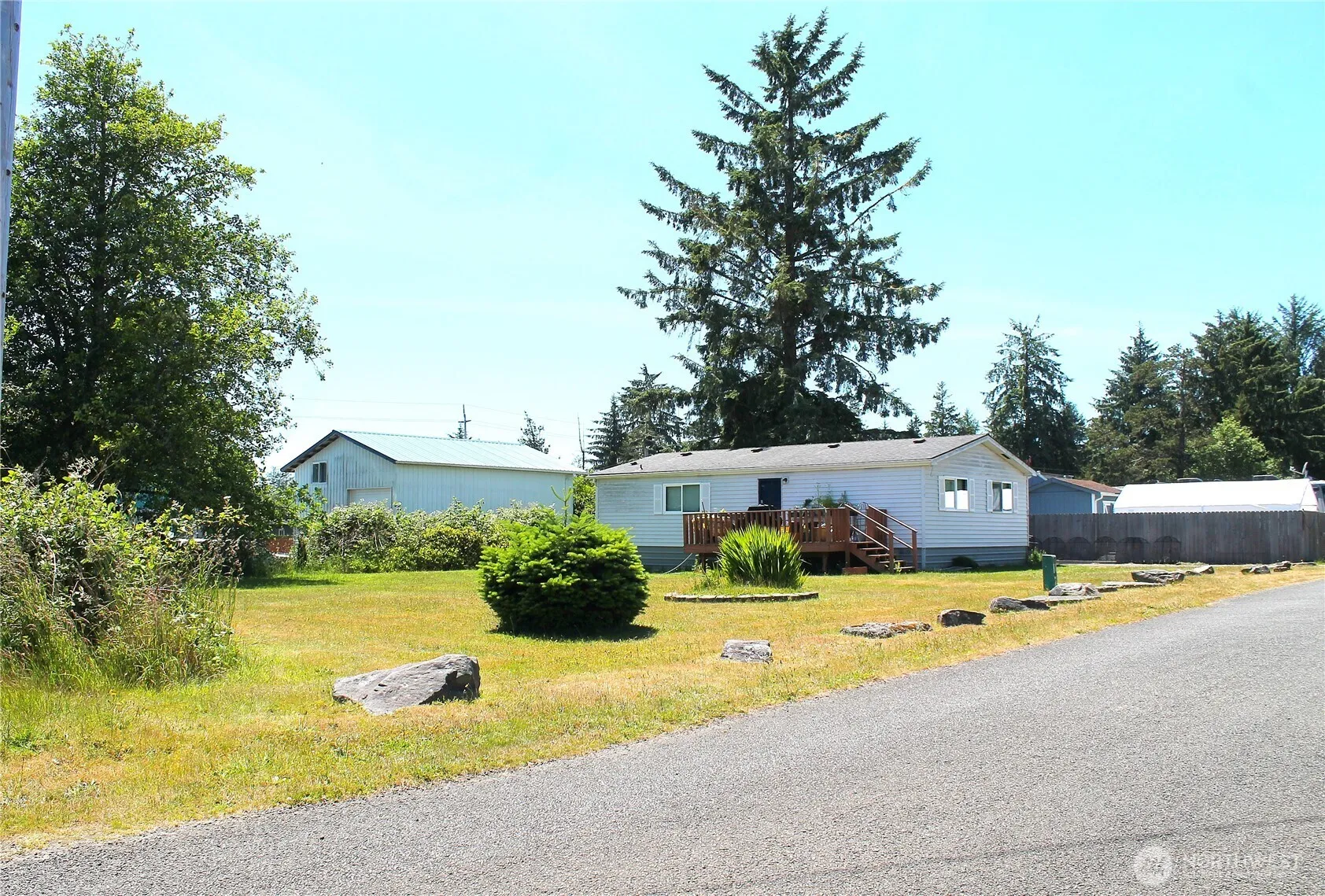 Property photo for 279 W Oregon Avenue, Westport photo 2
