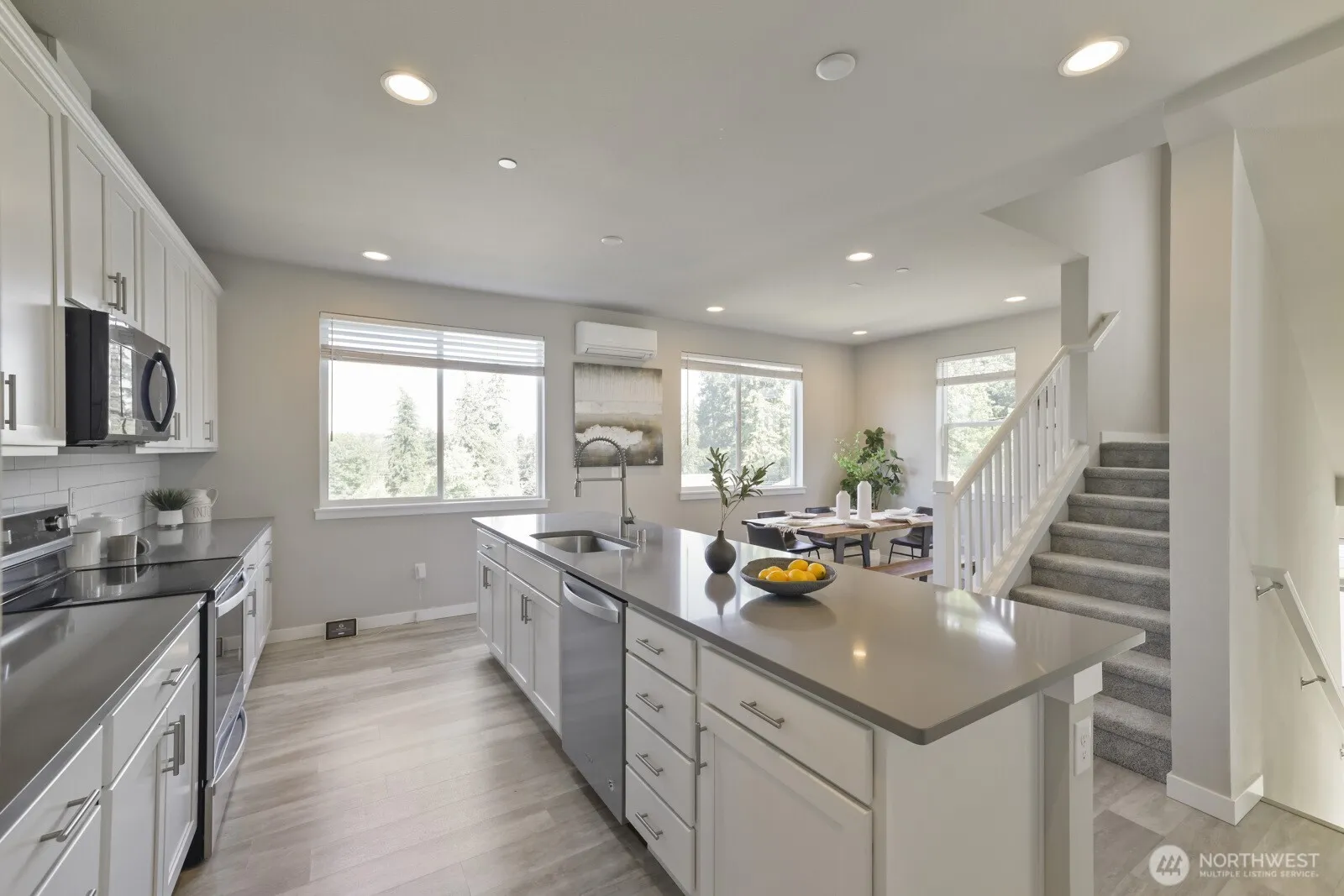 Property photo for 14715 Admiralty Way #b7, Lynnwood photo 3