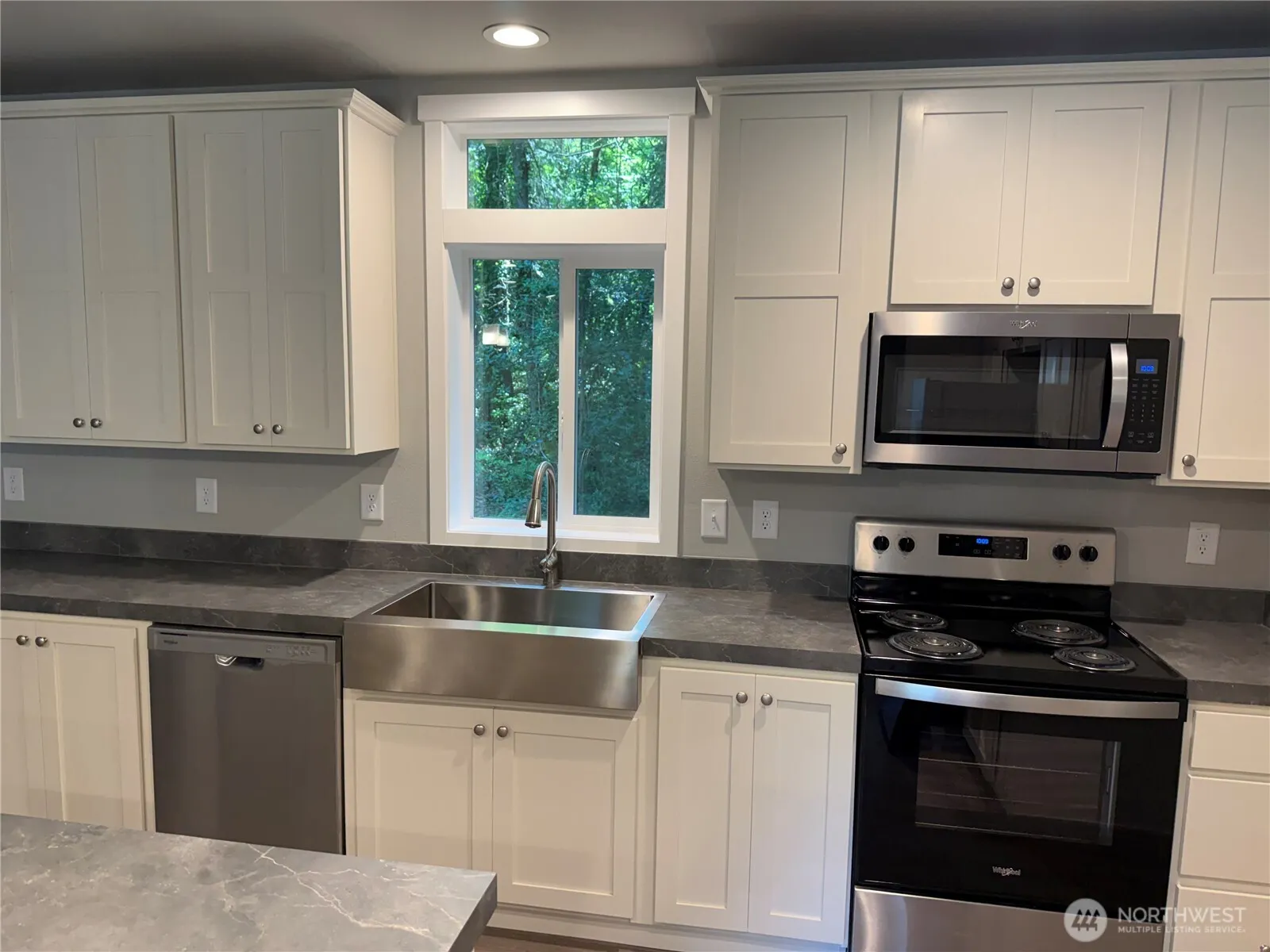 Property photo for 1118 Brentwood Drive, Bremerton photo 3