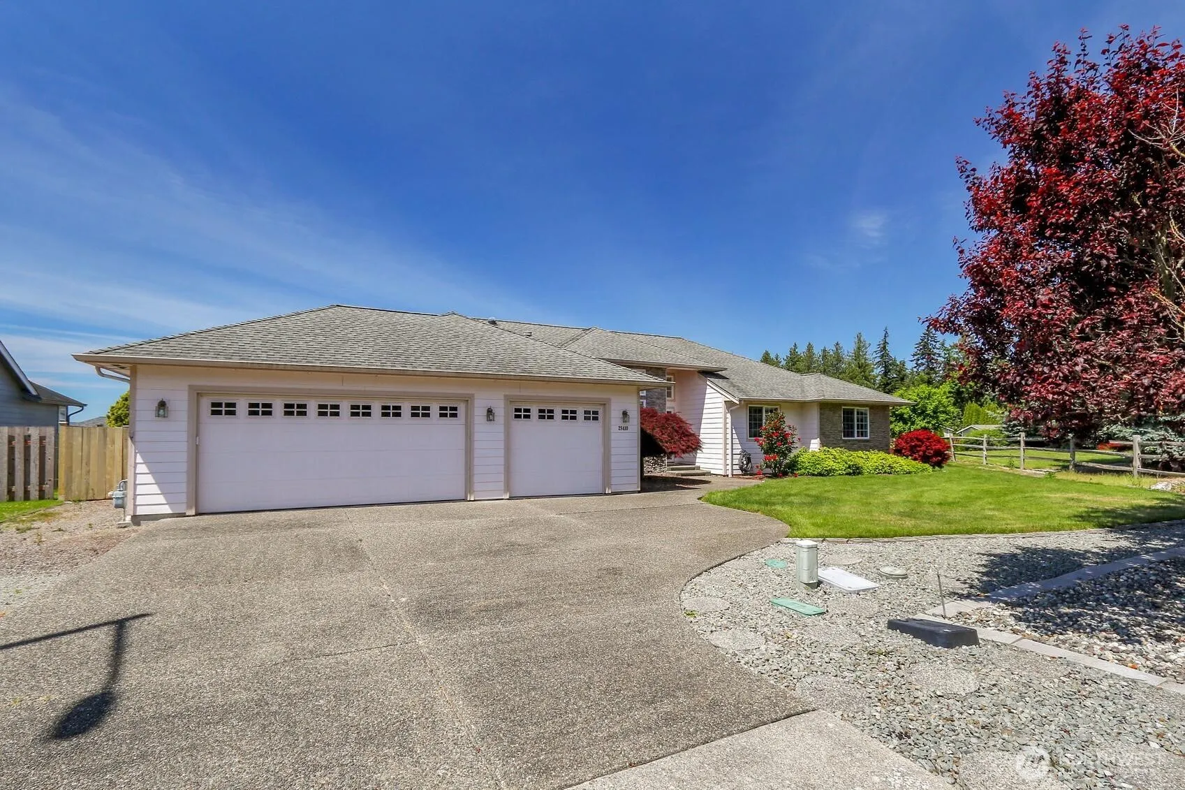 Property photo for 28410 84th Drive Nw, Stanwood photo 3