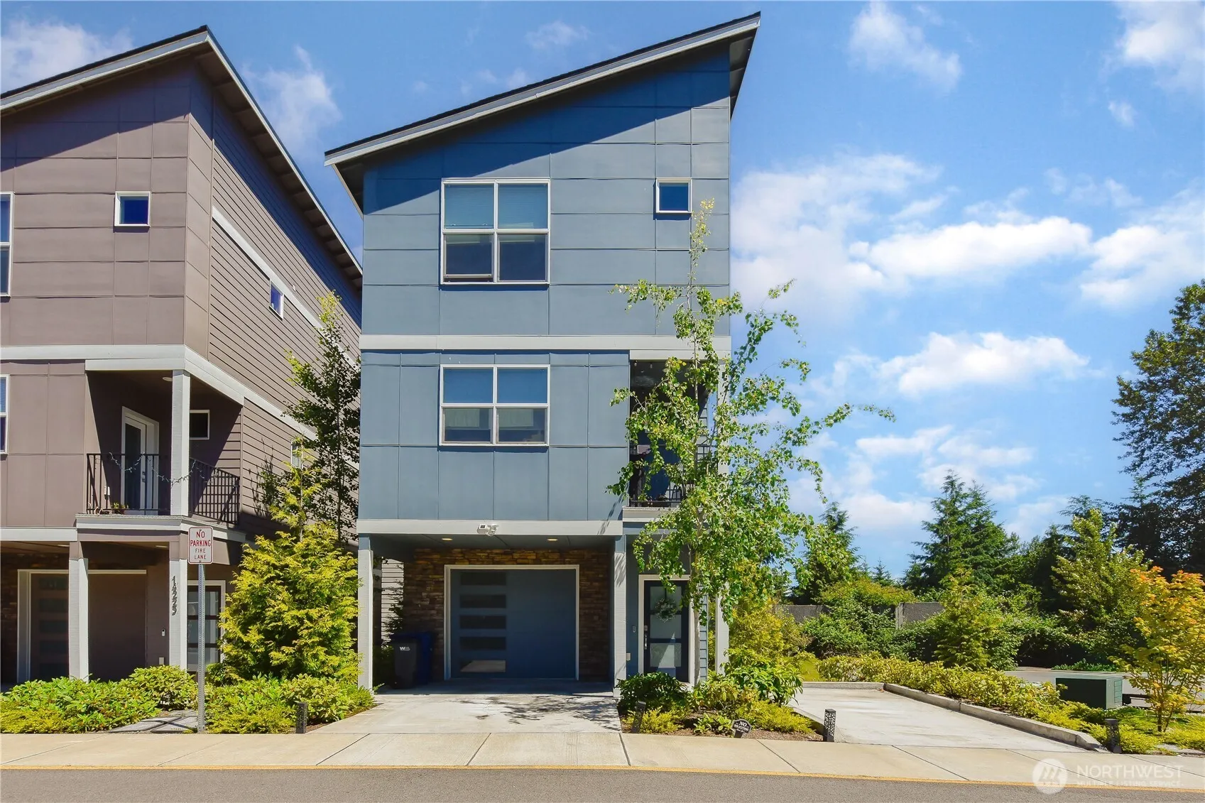 Property photo for 14229 9th Place W, Lynnwood photo 2