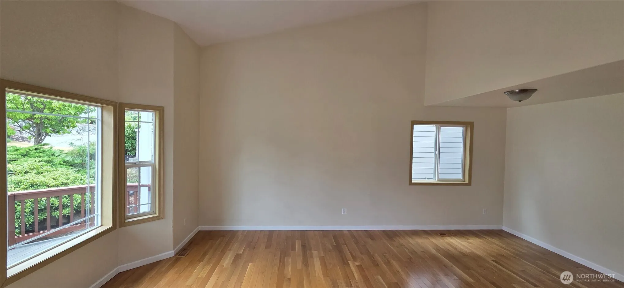 Property photo for 8 80th Drive Ne, Lake Stevens photo 5