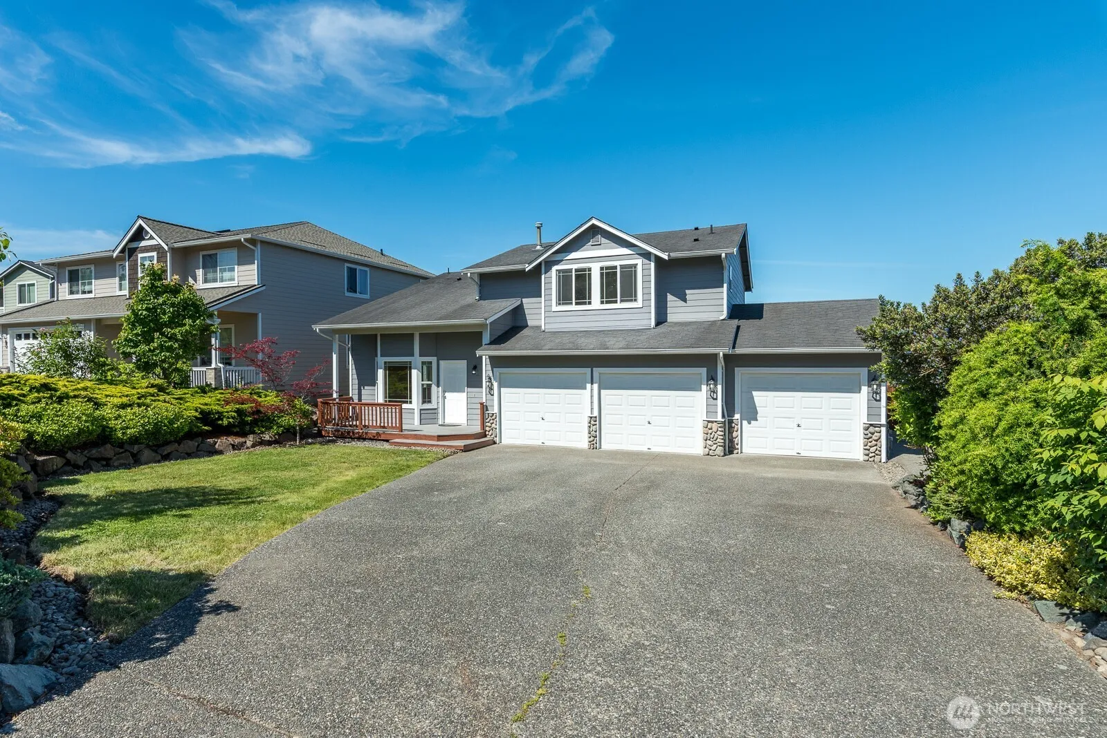 Property photo for 8 80th Drive Ne, Lake Stevens