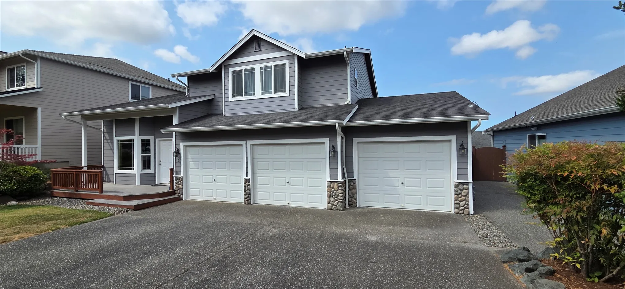 Property photo for 8 80th Drive Ne, Lake Stevens