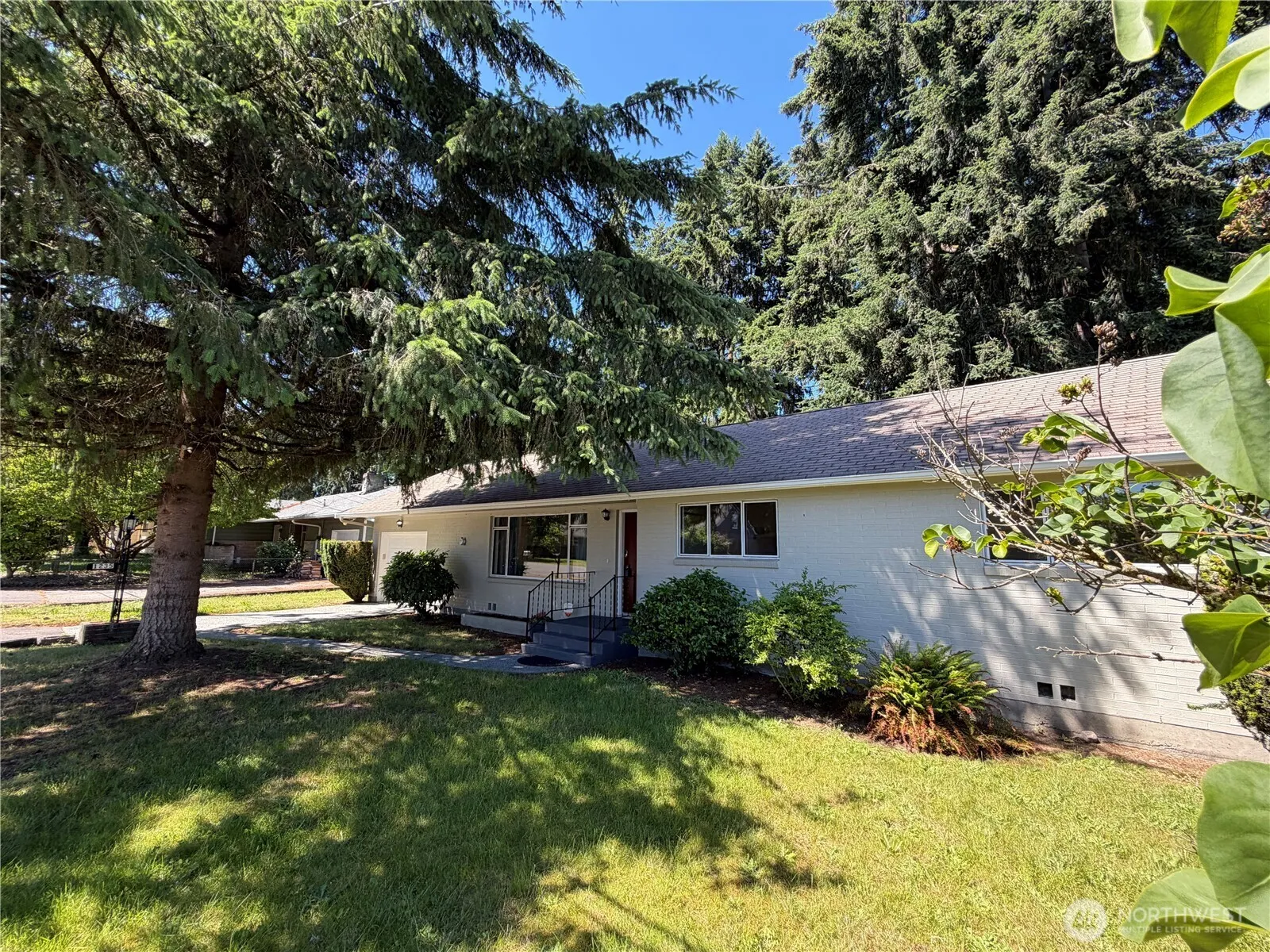 Property photo for 1235 Warner Street Ne, Olympia photo 2