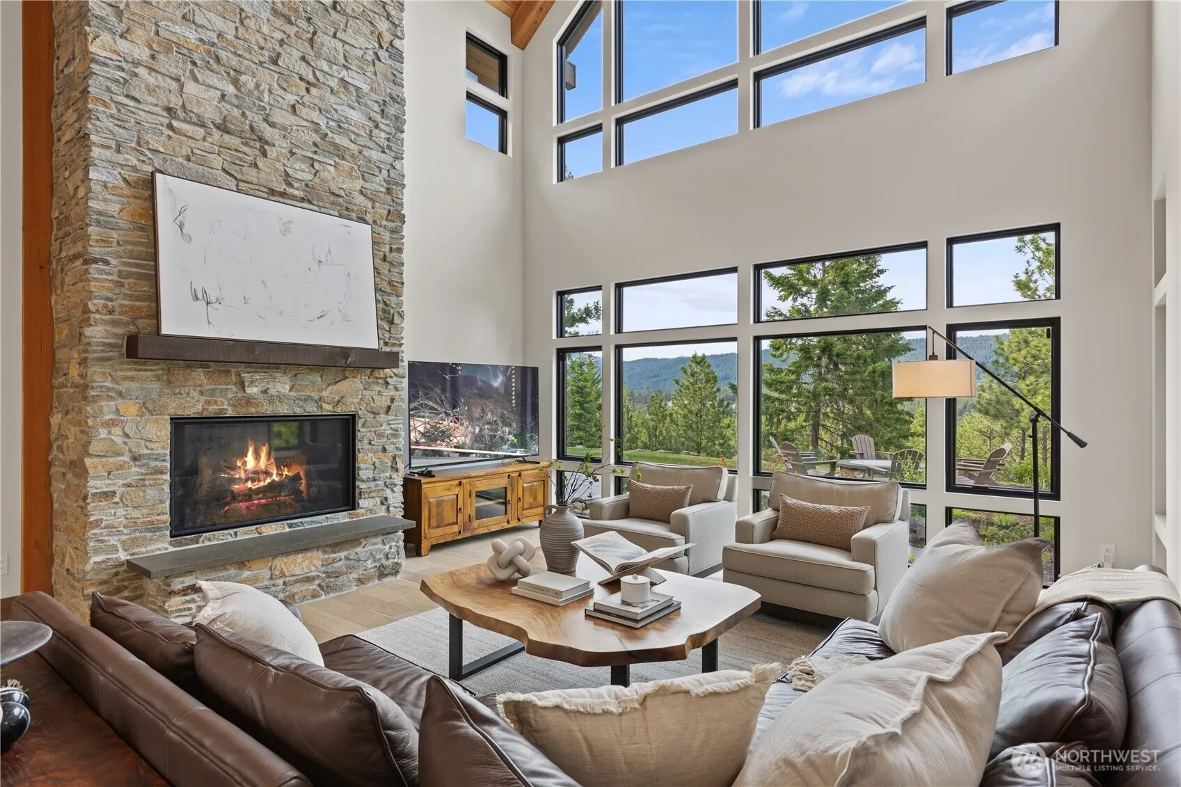 Property photo for 620 Fortune Creek Lane, Cle Elum photo 4
