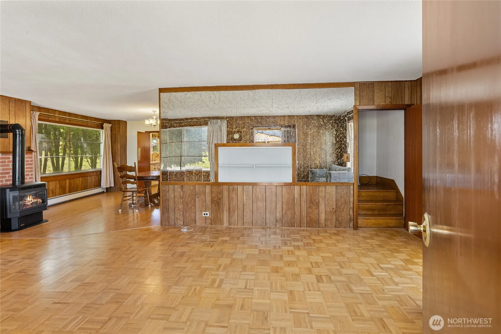 Property photo for 107 W Montana Avenue, Roslyn photo 3