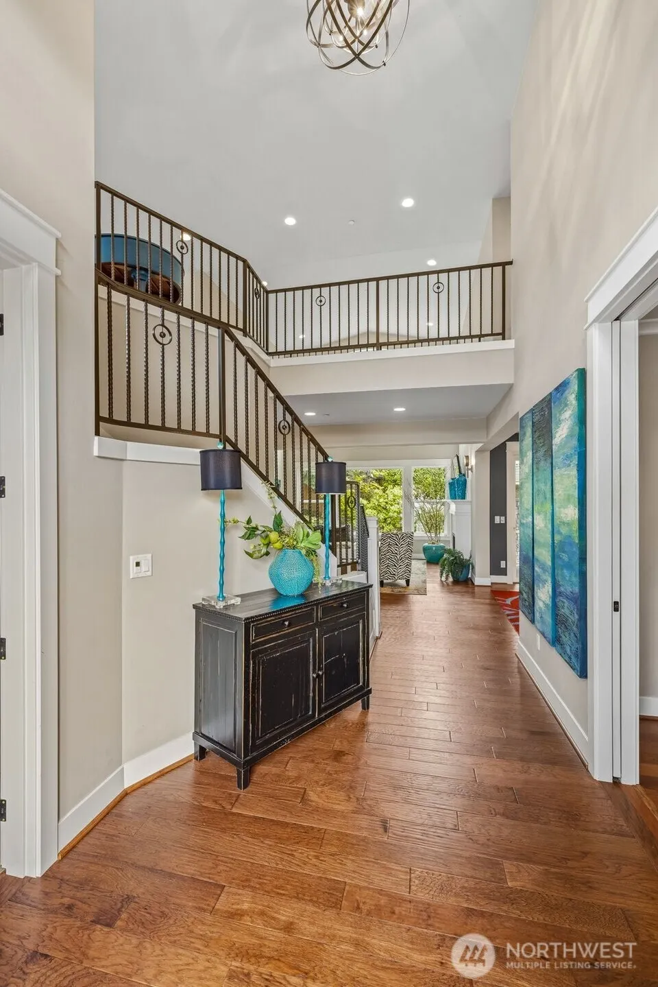 Property photo for 627 Sw 185th Street, Normandy Park photo 2