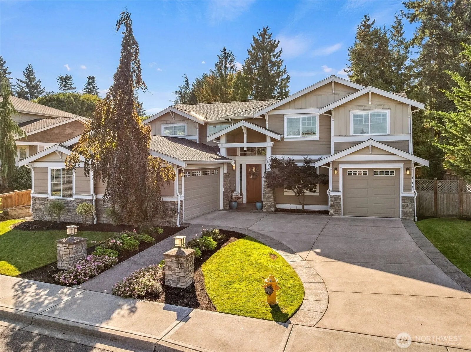 Property photo for 627 Sw 185th Street, Normandy Park