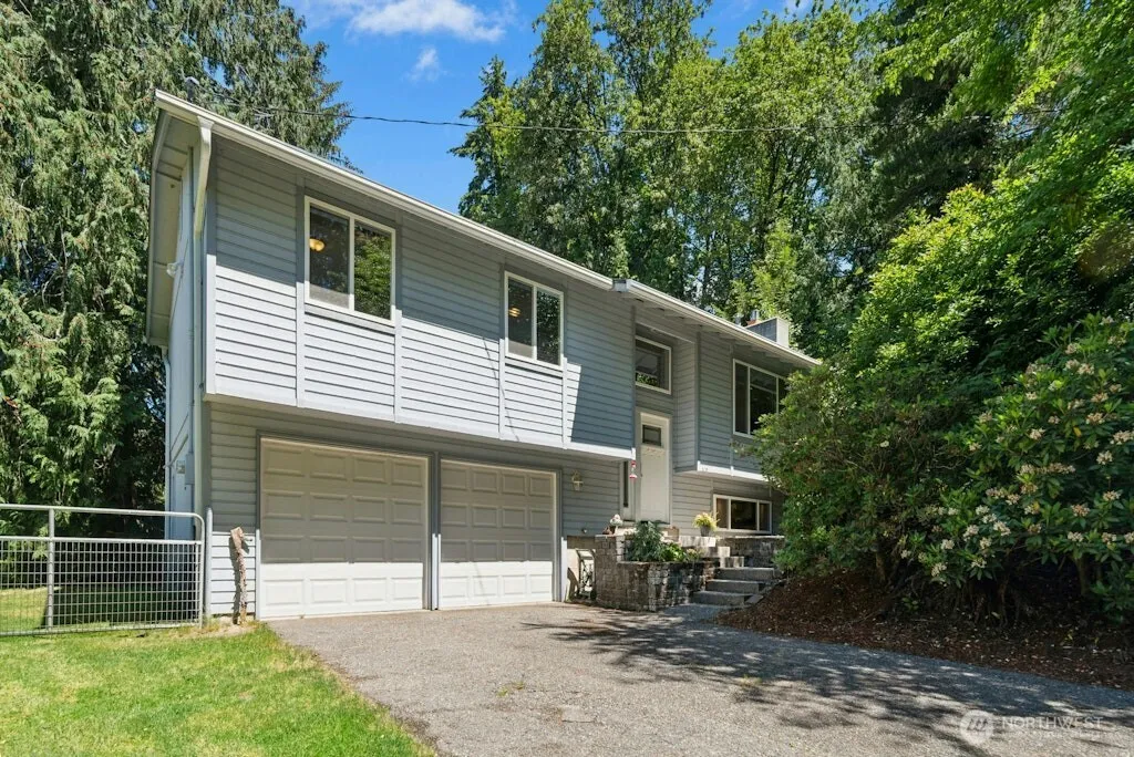 Property photo for 26910 Se 154th Place, Issaquah photo 2