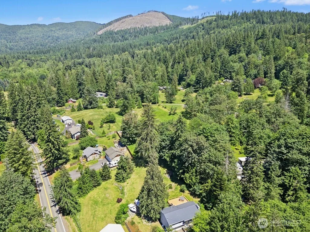 Property photo for 26910 Se 154th Place, Issaquah photo 3