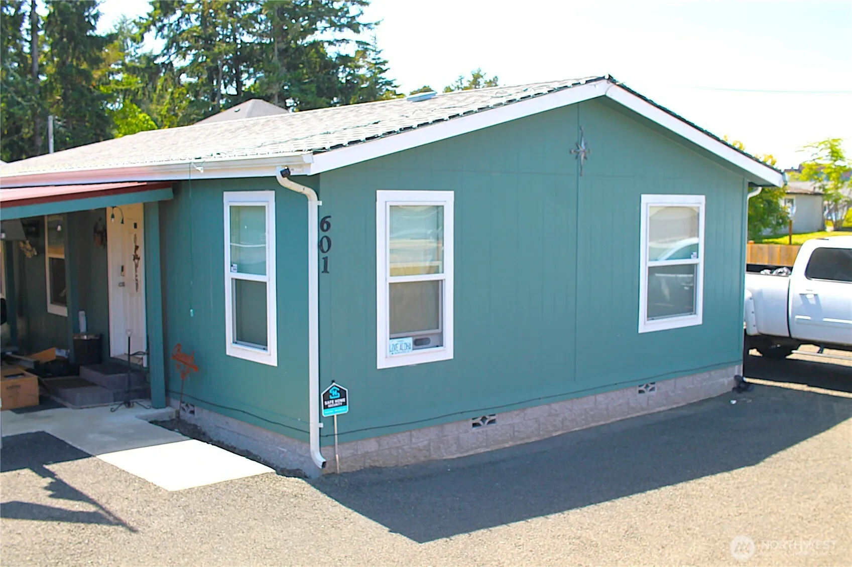 Property photo for 601 Veterans Avenue, Westport photo 2