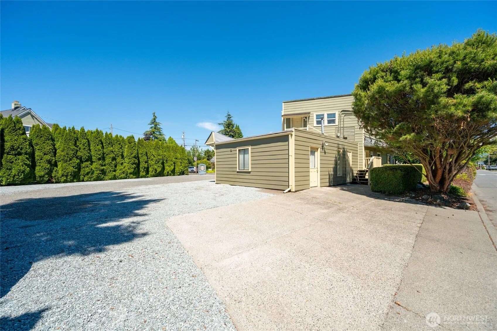 Property photo for 2701 Northwest Avenue, Bellingham photo 4