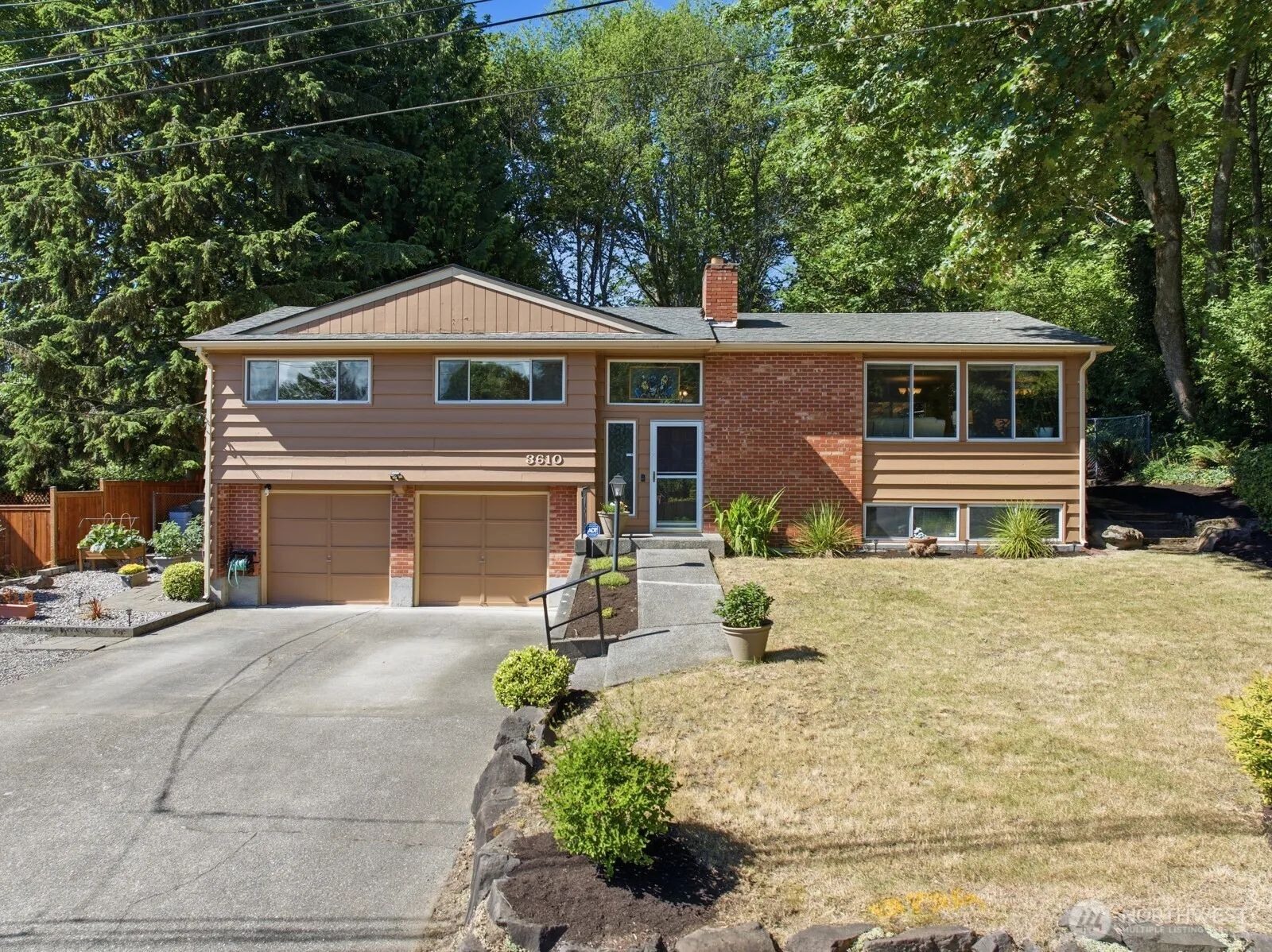 Property photo for 3610 Ne 197th Street, Lake Forest Park