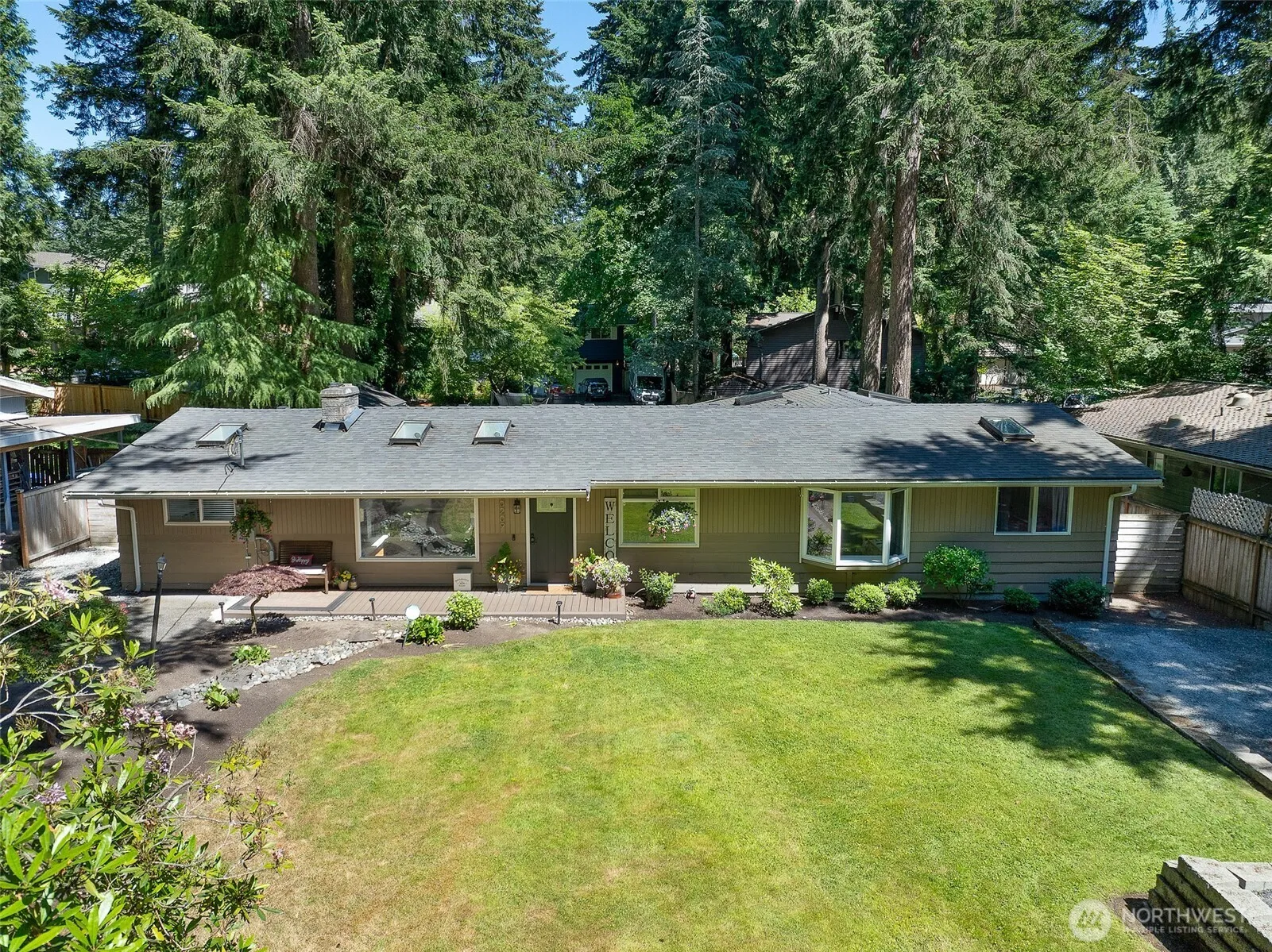 Property photo for 20209 83rd Avenue W, Edmonds photo 2