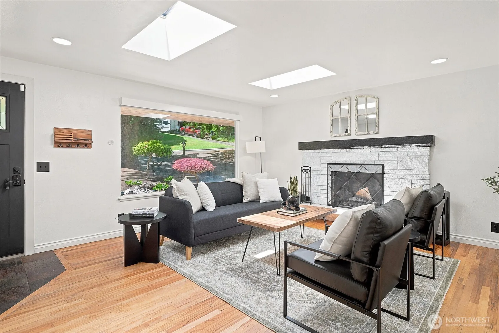 Property photo for 20209 83rd Avenue W, Edmonds