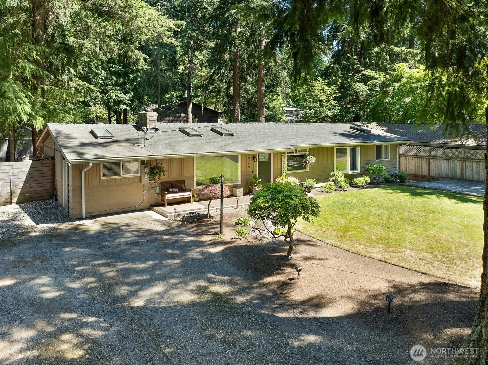 Property photo for 20209 83rd Avenue W, Edmonds photo 3