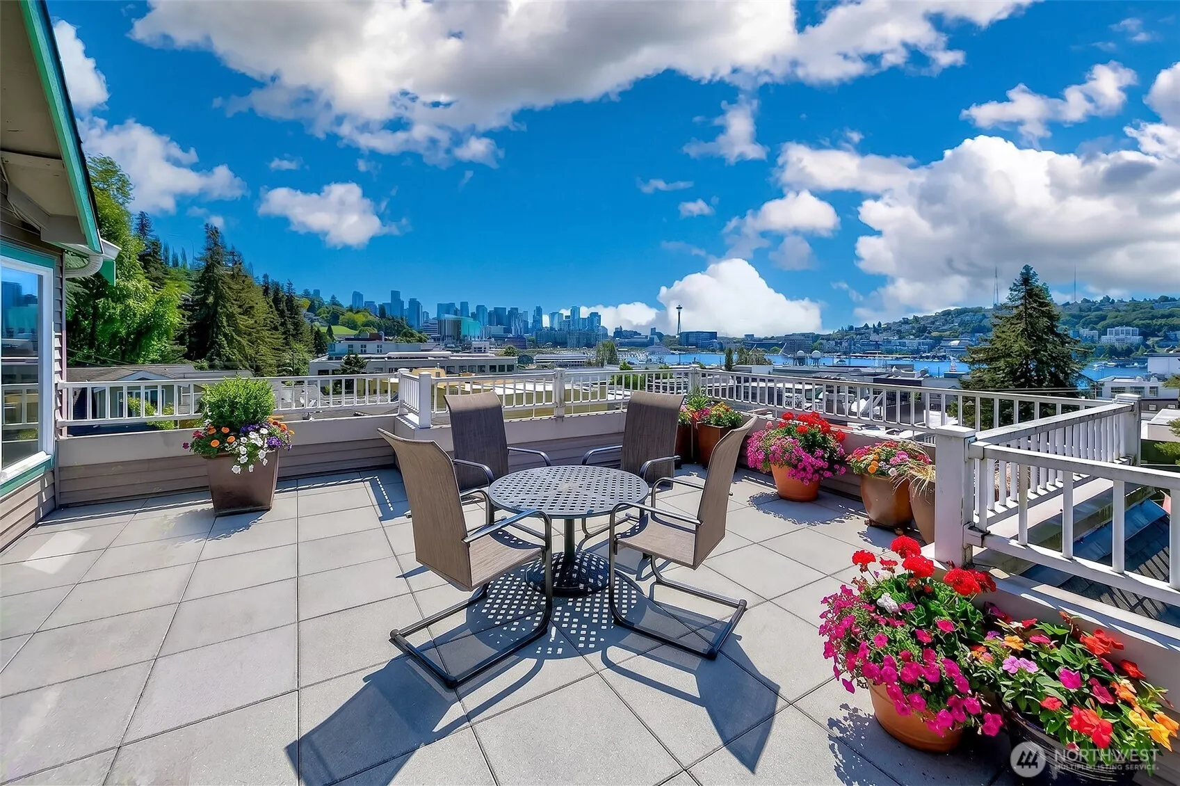 Property photo for 1906 Franklin Place E #201, Seattle
