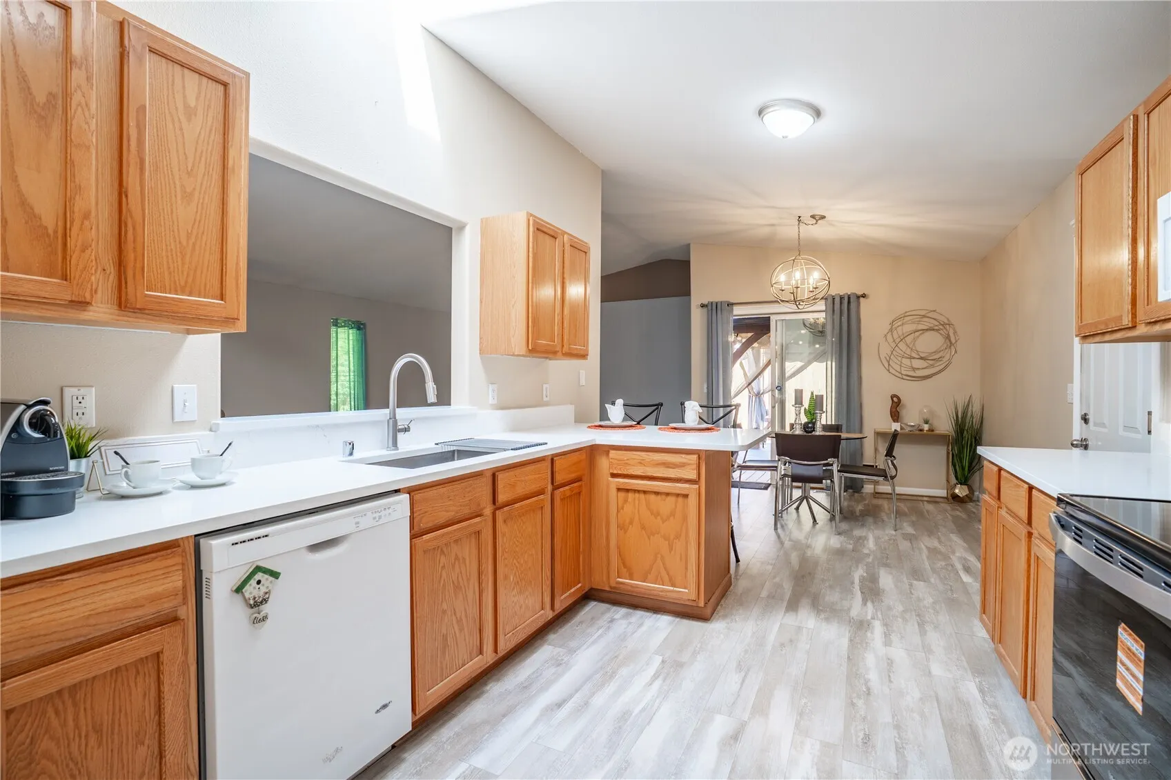 Property photo for 37 3rd Avenue N, Algona photo 2