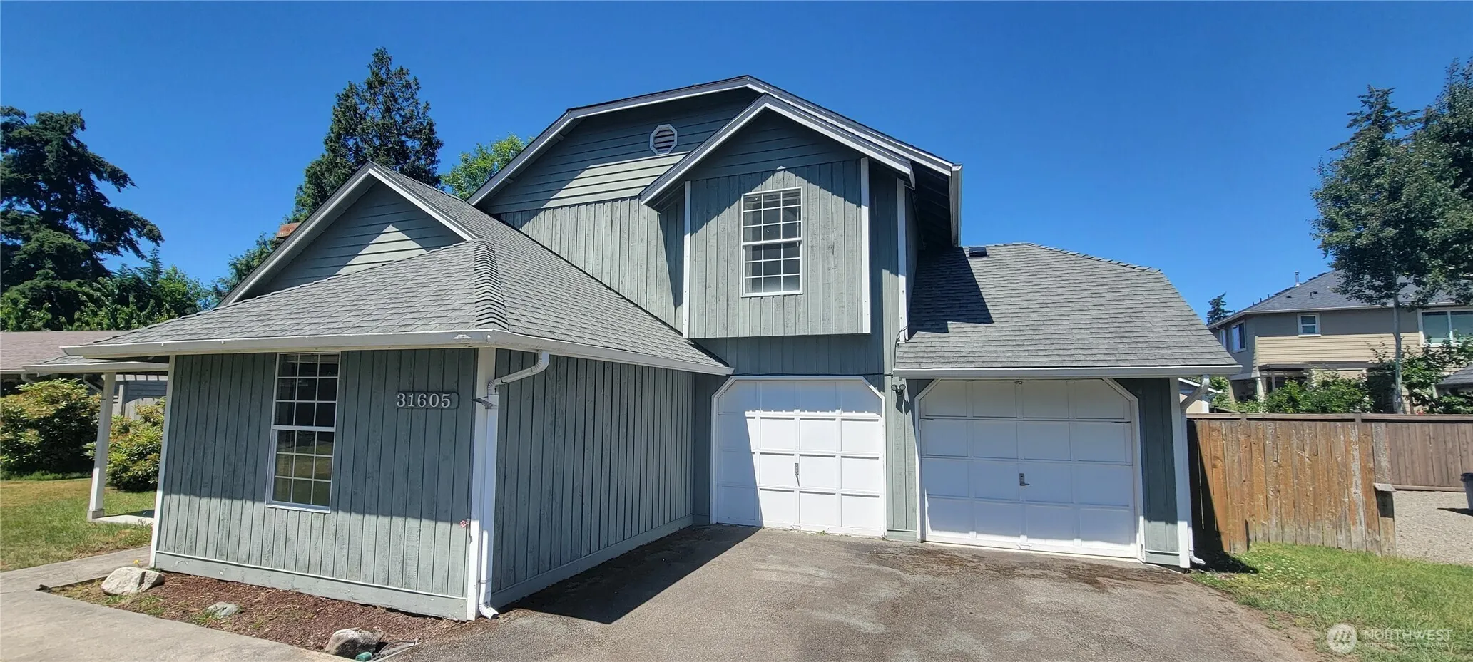 Property photo for 31605 8th Place Sw, Federal Way photo 2