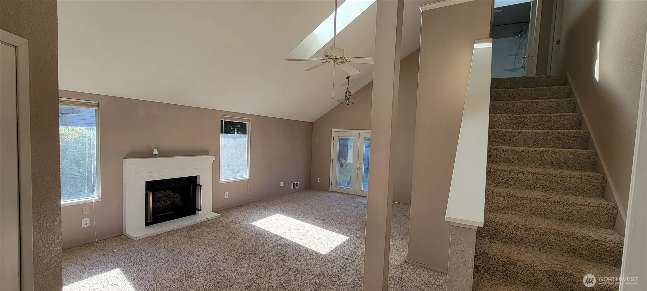 Property photo for 31605 8th Place Sw, Federal Way photo 5