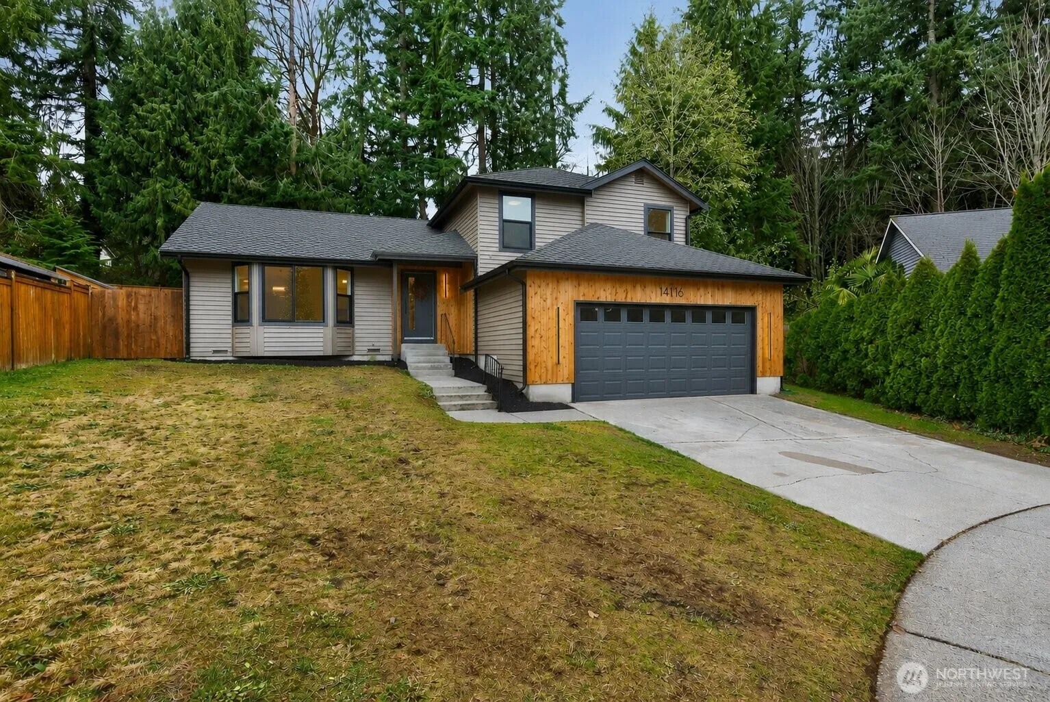 Property photo for 14116 60th Avenue Se, Everett photo 2