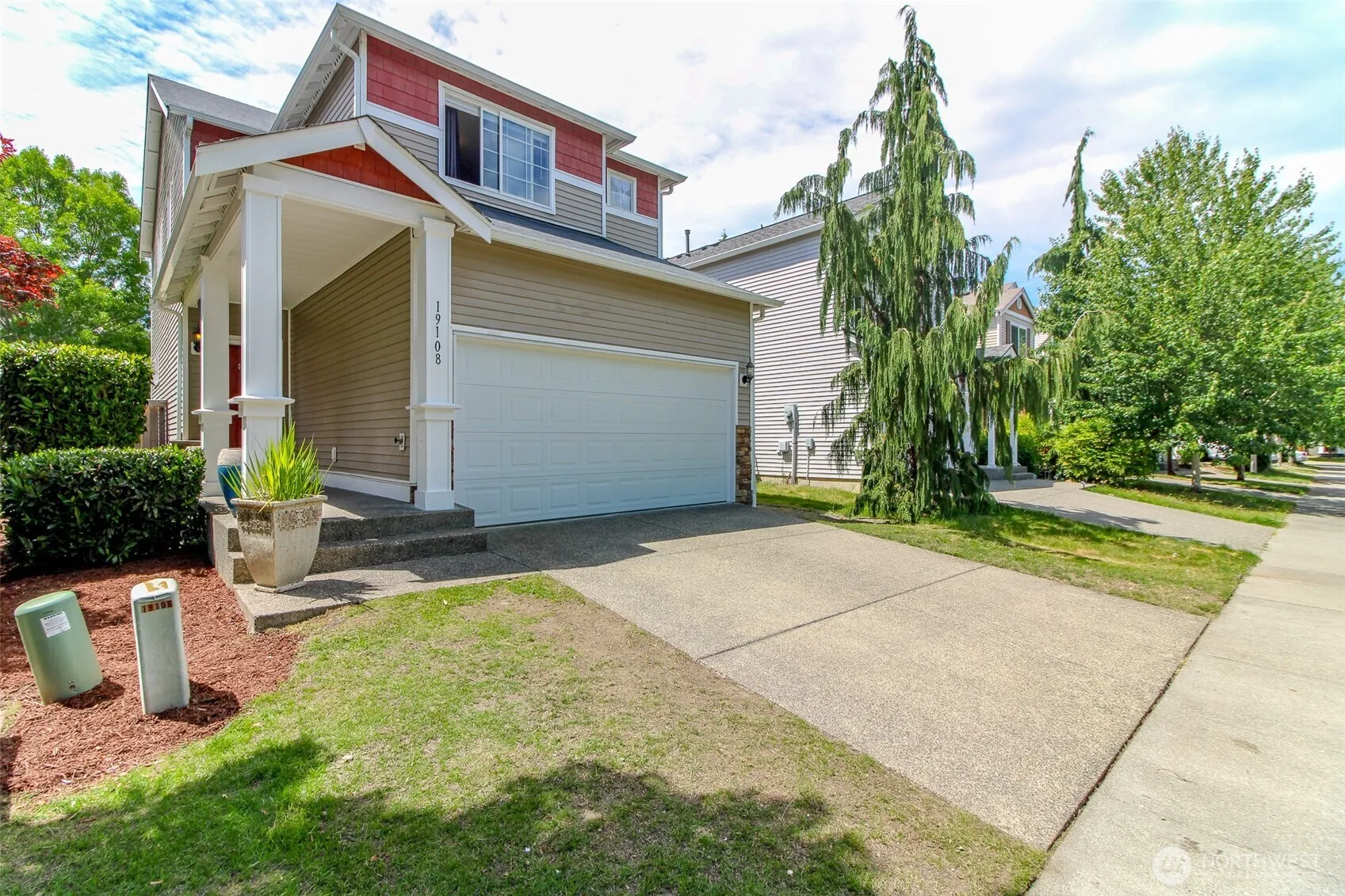 Property photo for 19108 18th Avenue Ct E, Spanaway photo 3