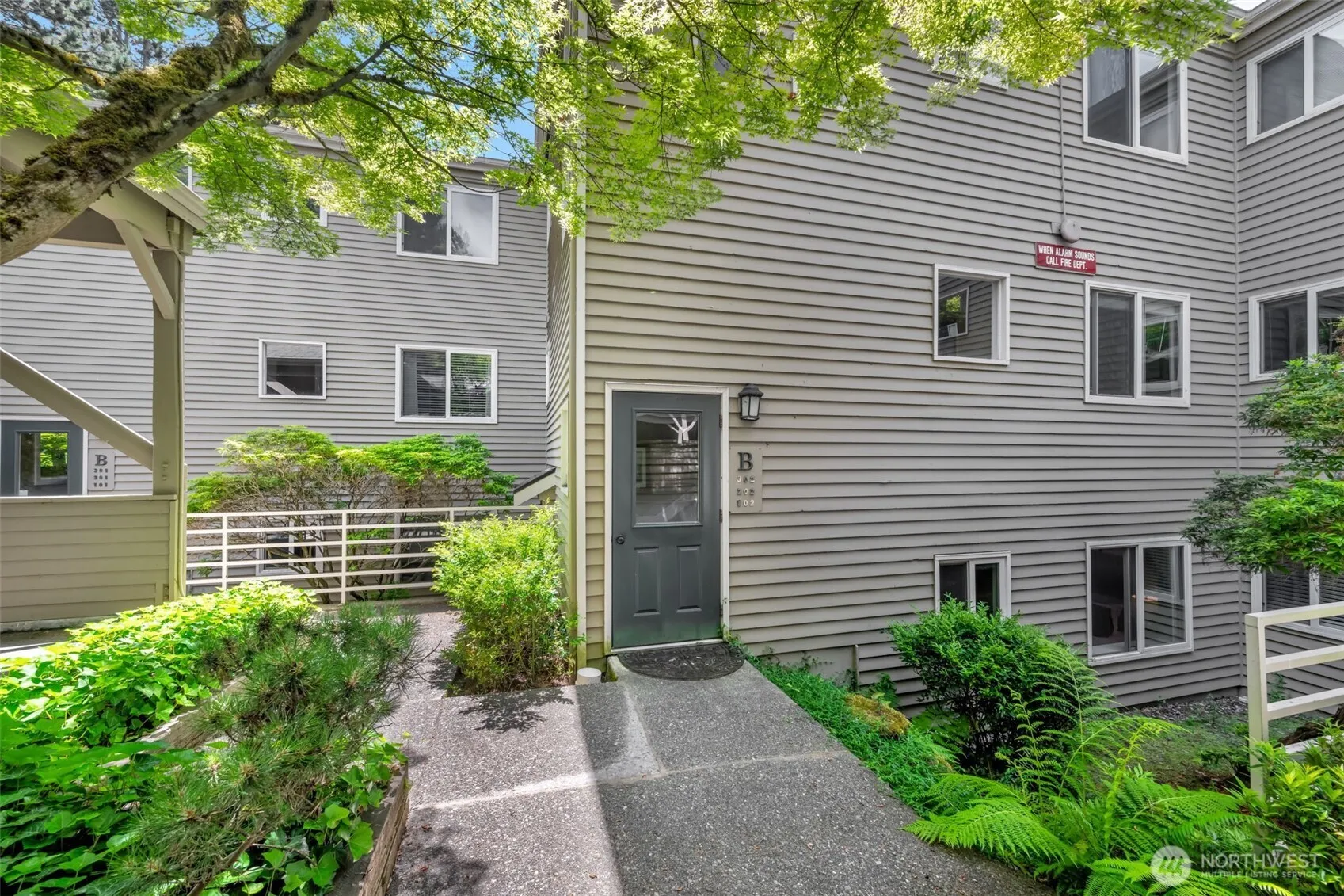 Property photo for 605 5th Street #b102, Kirkland photo 2