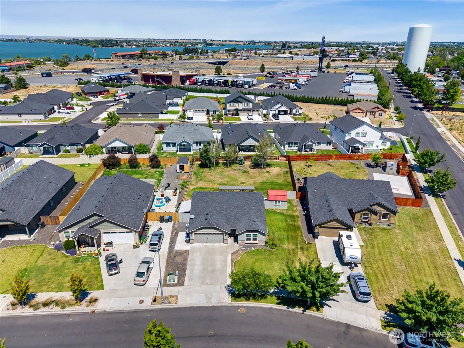 Property photo for 433 S Trillium Way, Moses Lake photo 5