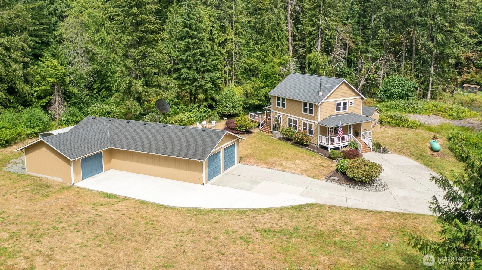 Property photo for 3023 S Camano Drive, Camano Island photo 2