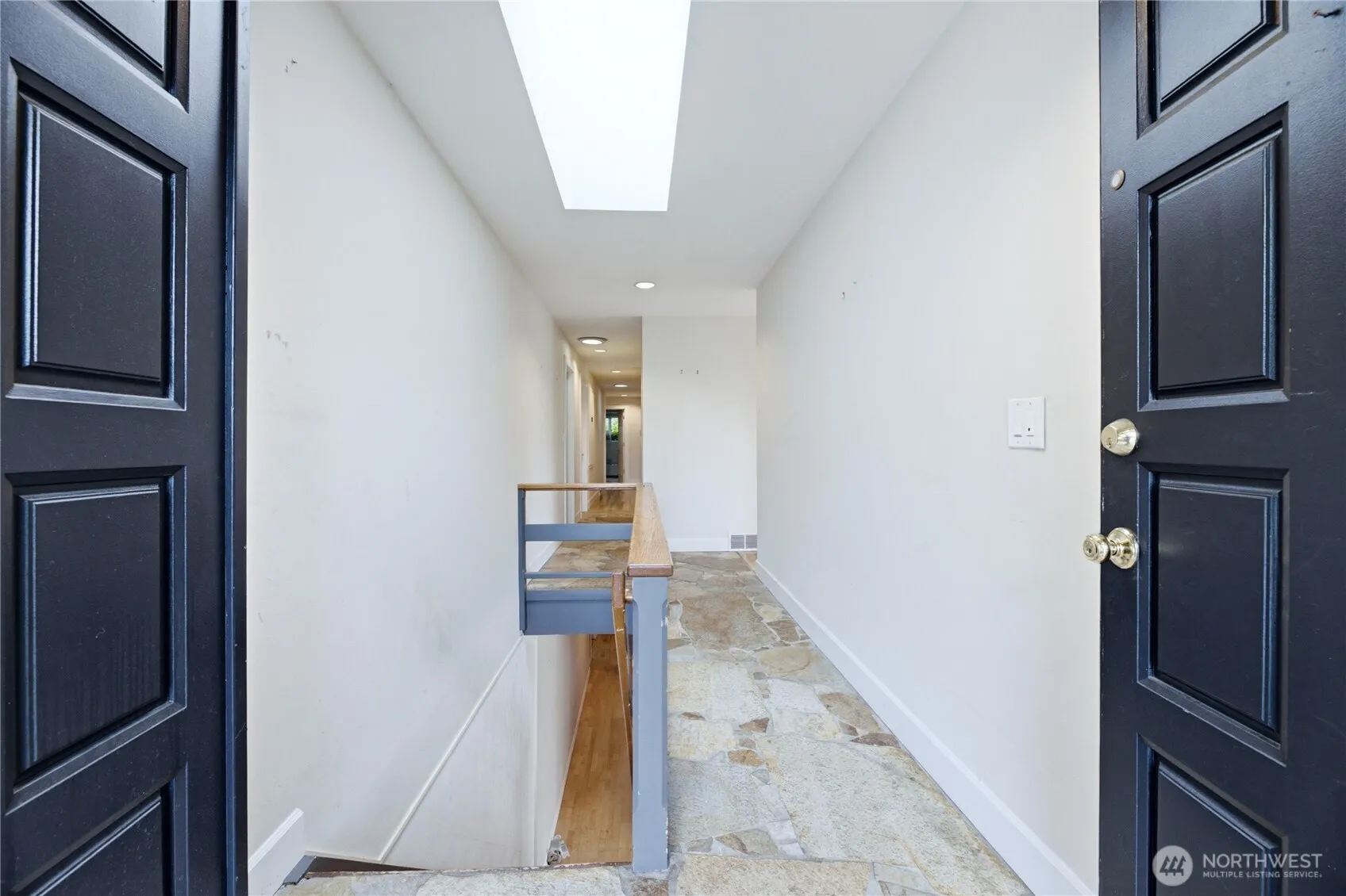 Property photo for 622 Olympic Avenue, Edmonds photo 5