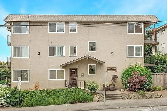 Property photo for 6501 24th Avenue Nw #202, Seattle