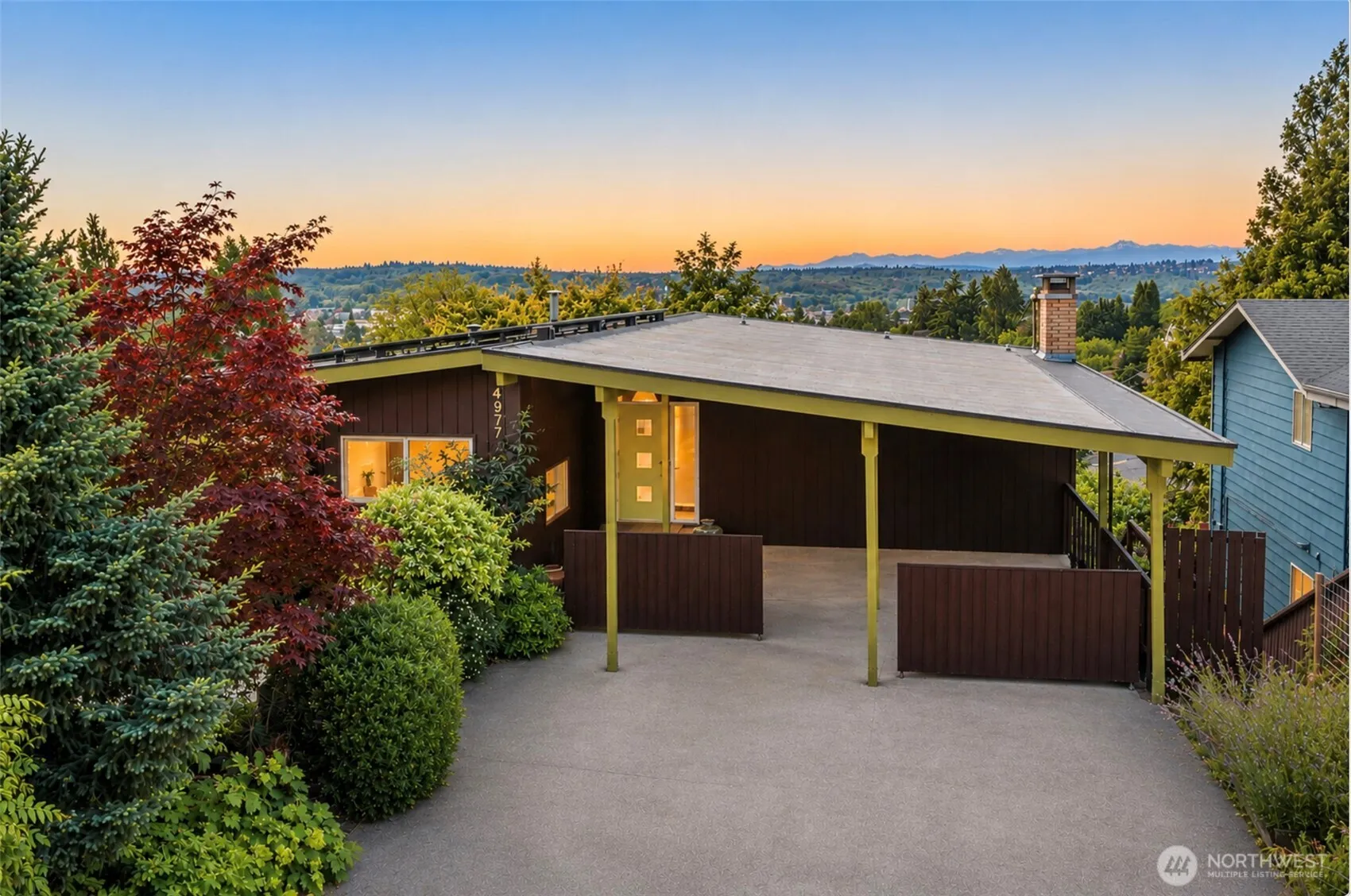 Property photo for 4977 19th Avenue S, Seattle