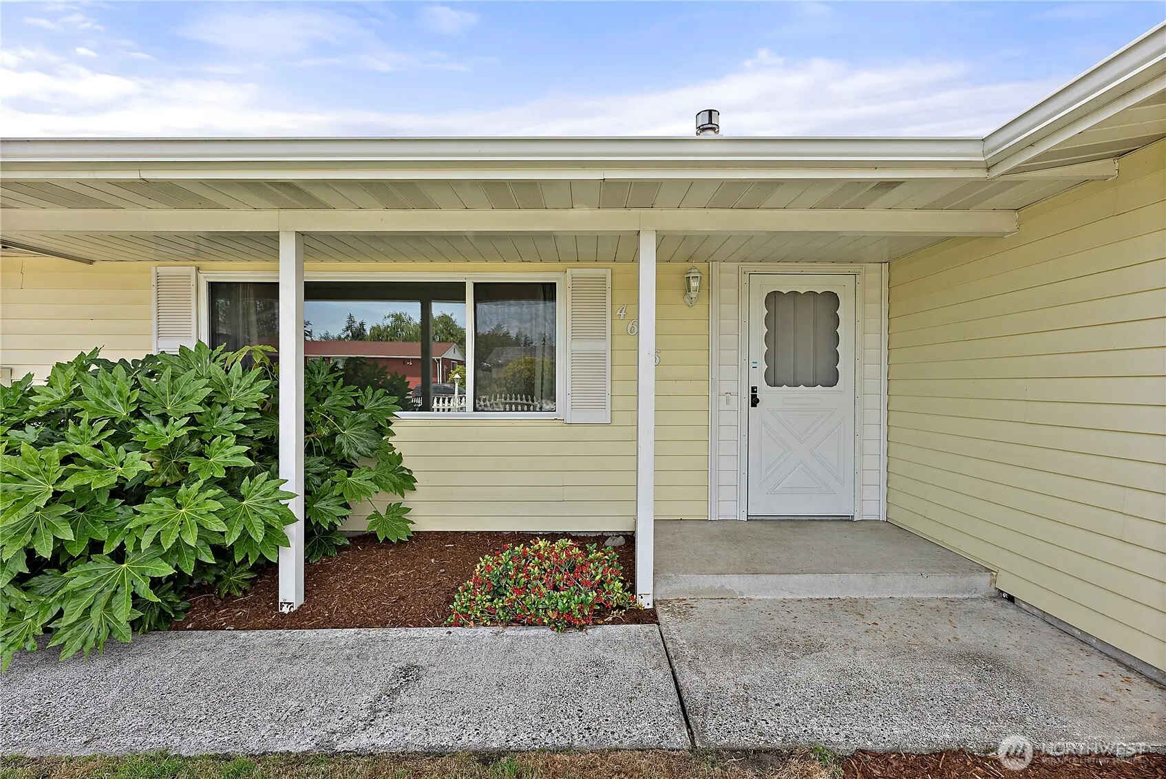 Property photo for 4616 S Burkhart Drive, Tacoma photo 2