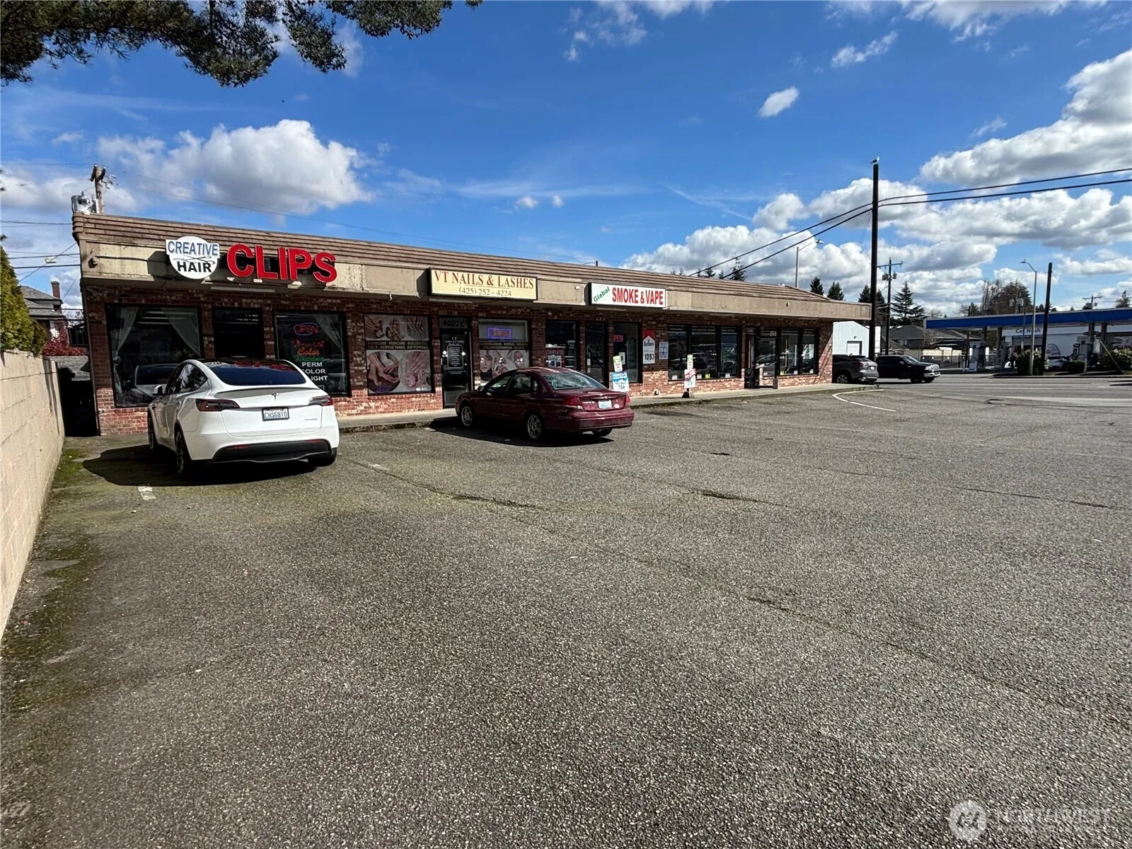 Property photo for 4027 Rucker Ave, Everett photo 3