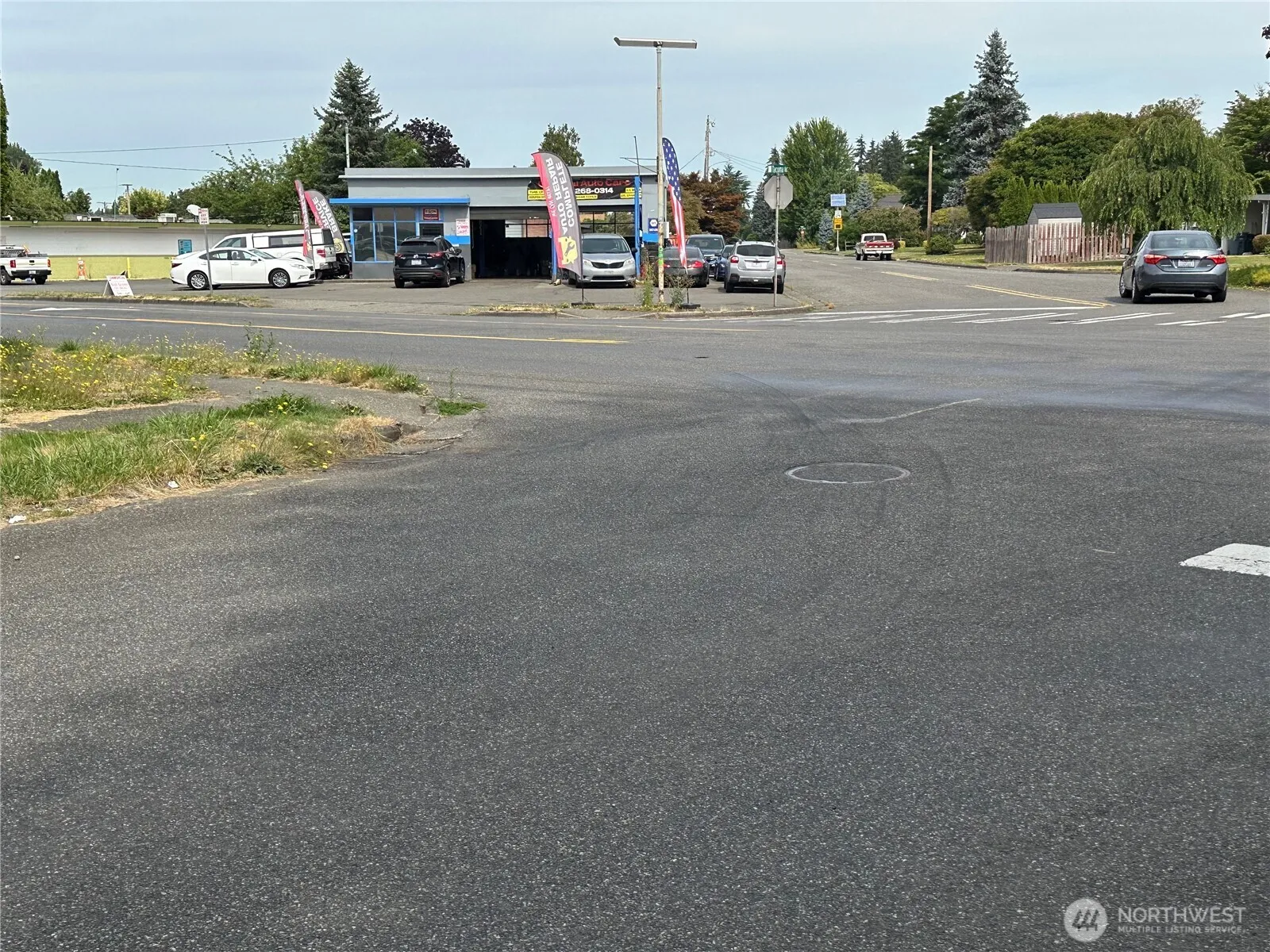 Property photo for 1707 West Pioneer, Puyallup
