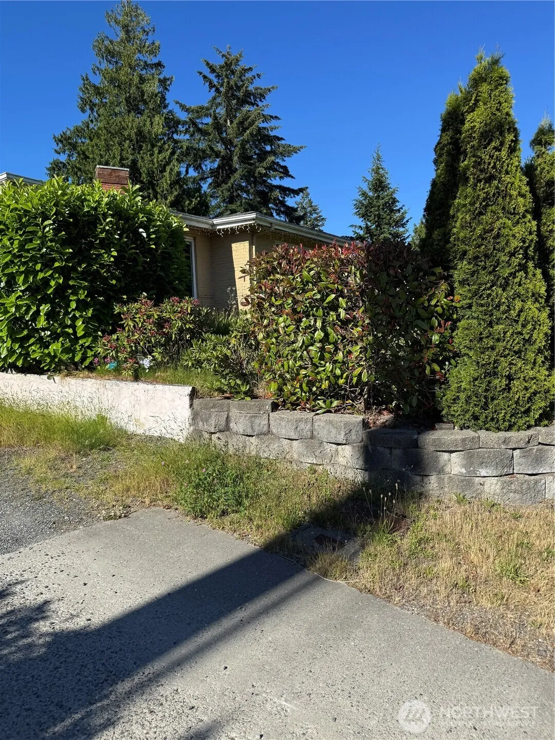 Property photo for 203 112th Street Se, Everett photo 3