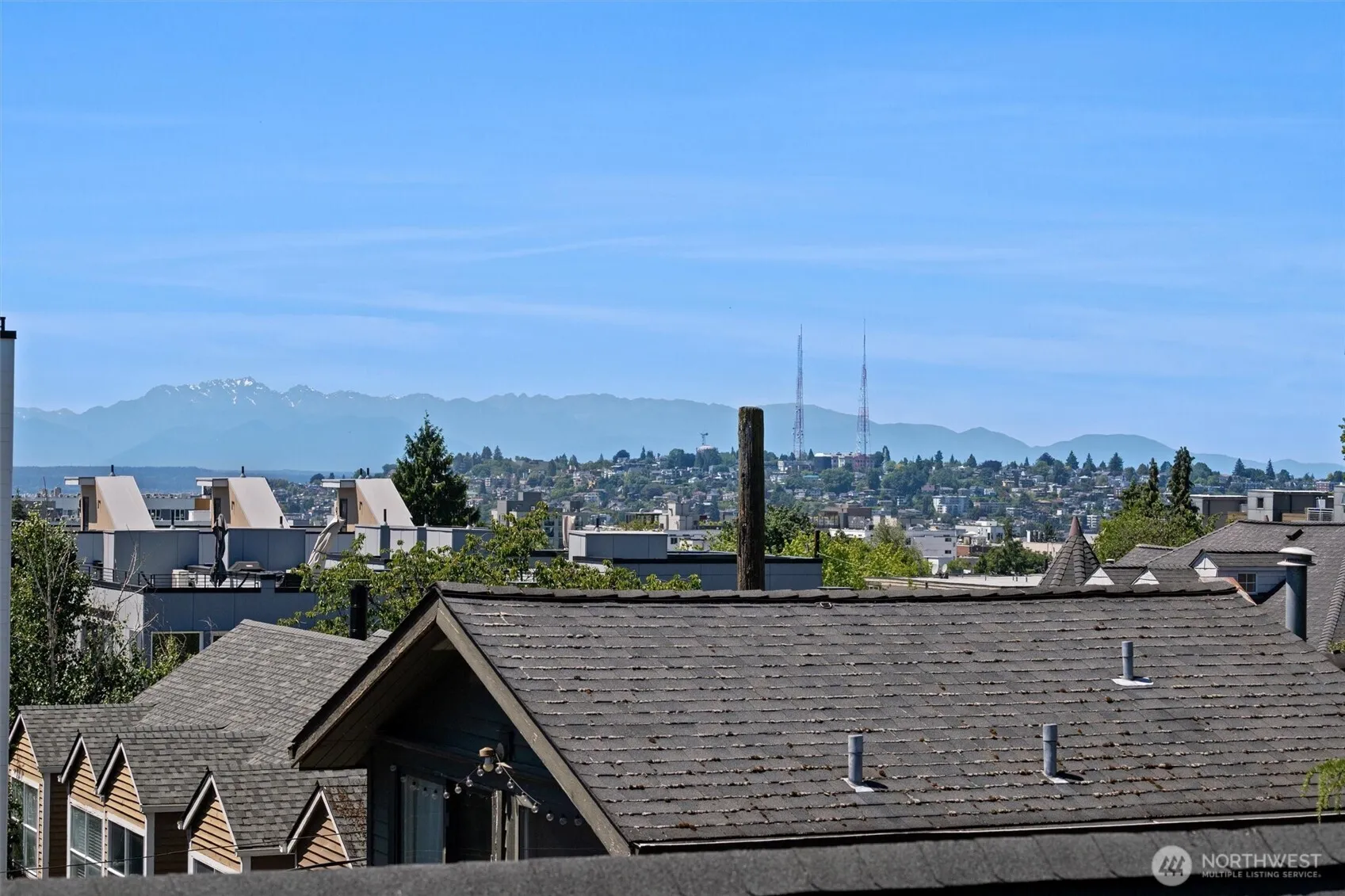 Property photo for 1421 E Denny W, Seattle photo 3