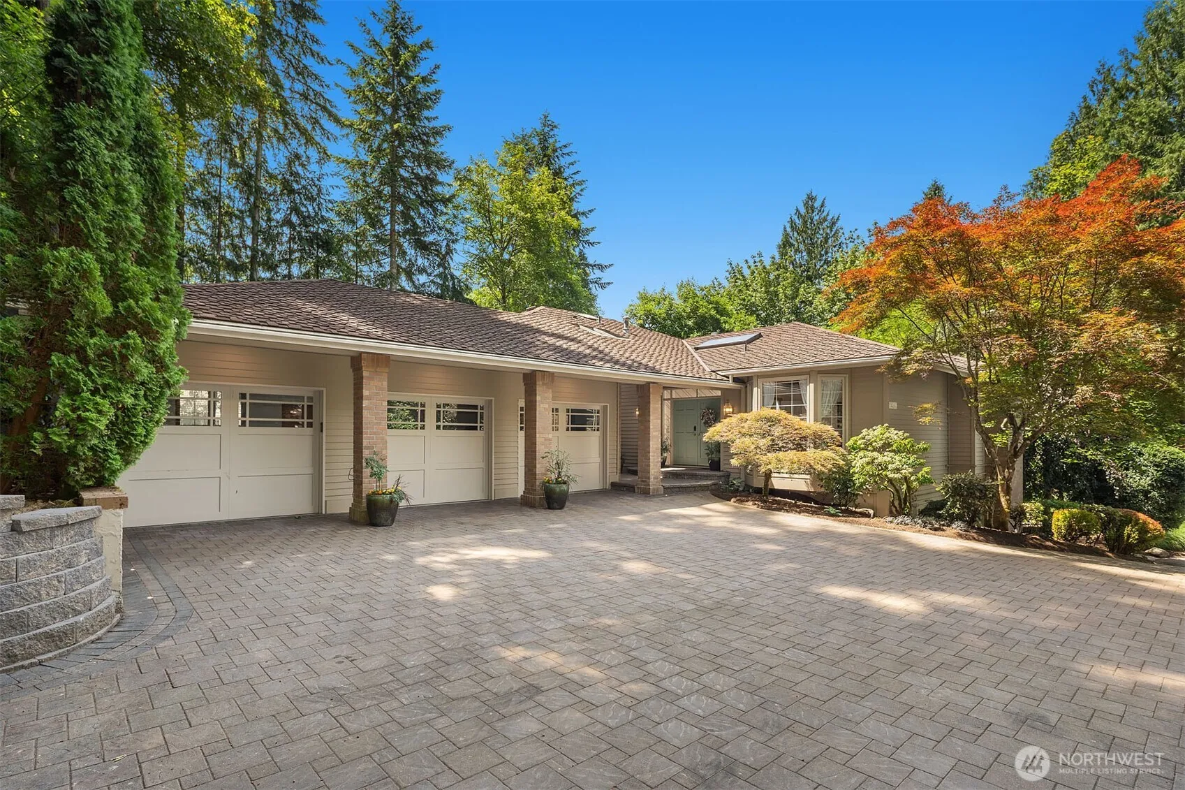 Property photo for 3816 140th Avenue Ne, Bellevue photo 3