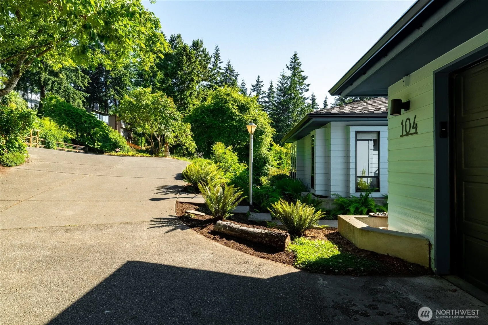 Property photo for 104 Morey Avenue, Bellingham photo 3