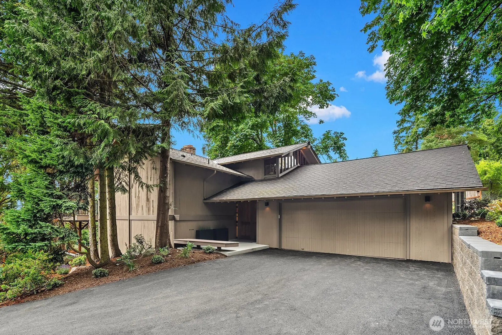 Property photo for 6750 W Mercer Way, Mercer Island