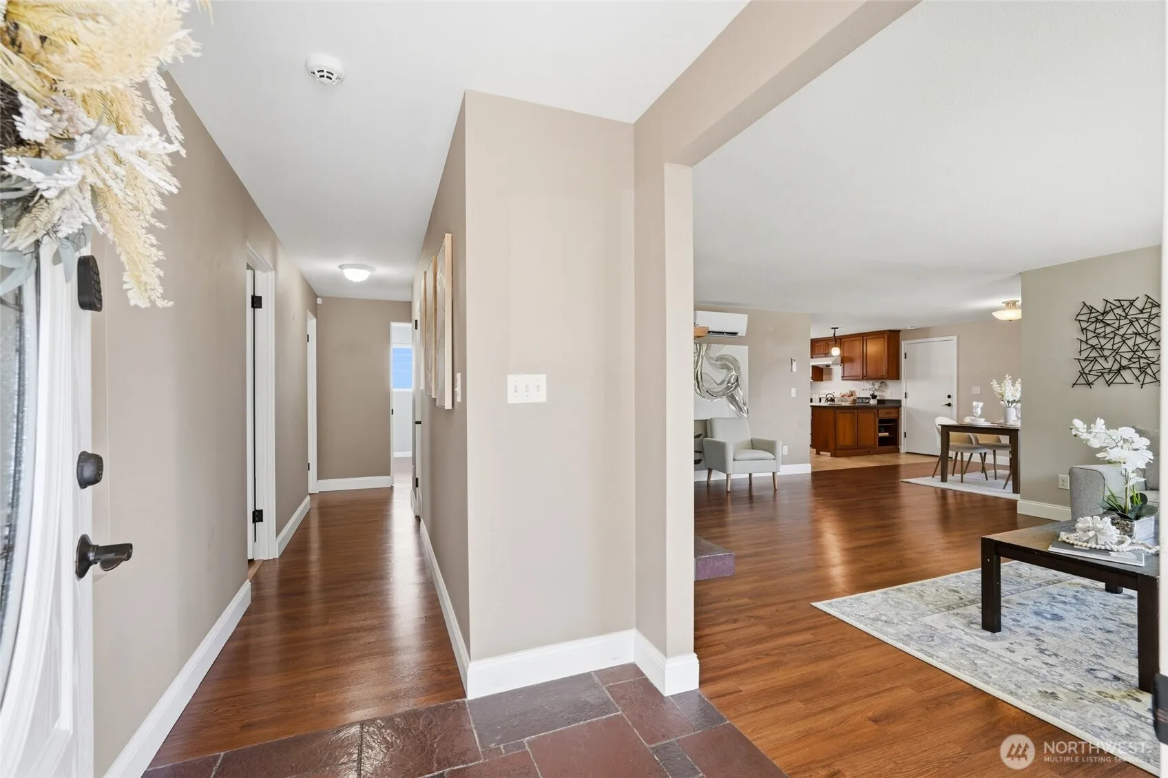 Property photo for 1931 Hoyt Avenue, Everett photo 4